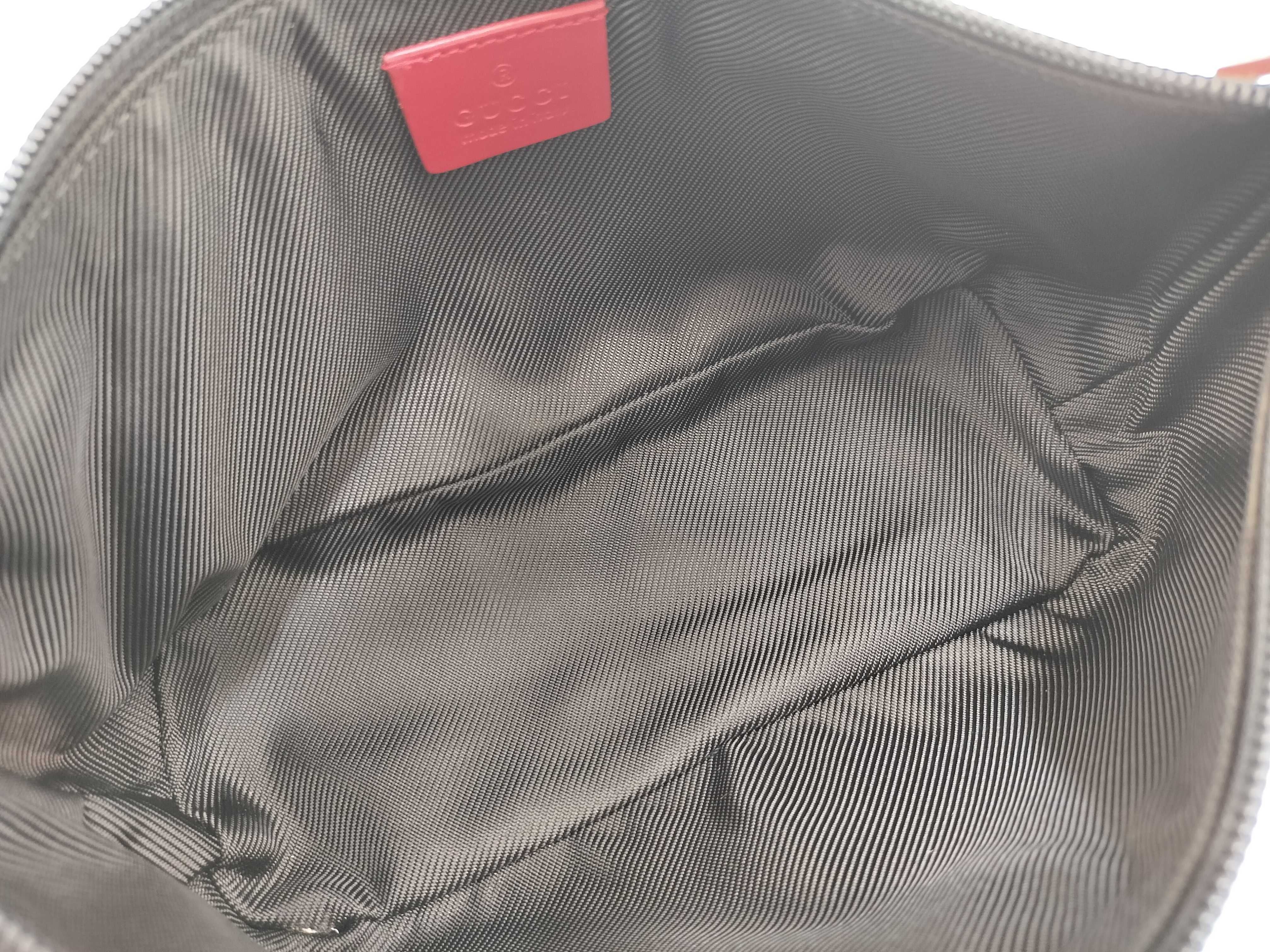 GG Canvas Gucci Accessory Pouch GG Canvas Pouch — view 11