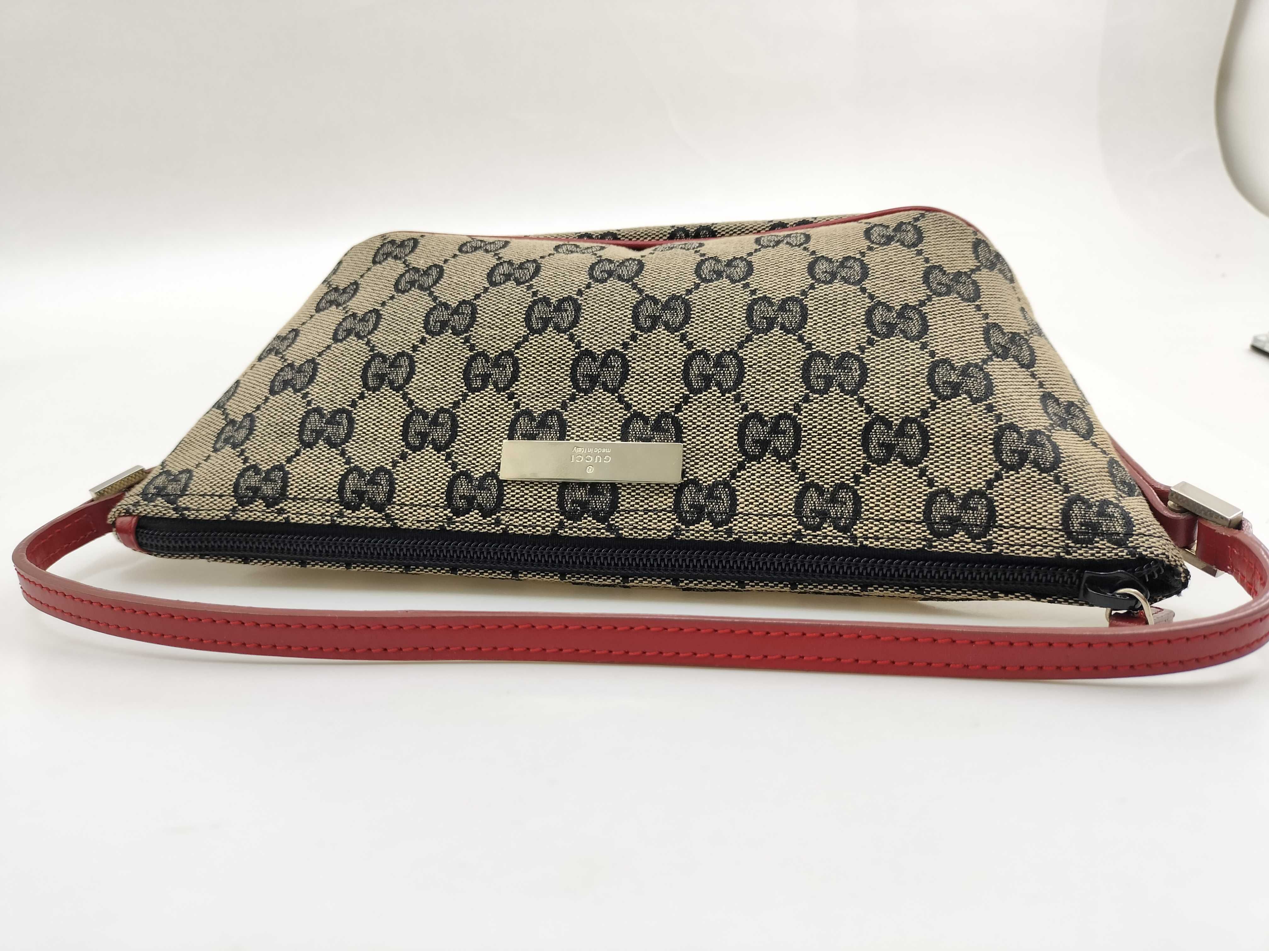 GG Canvas Gucci Accessory Pouch GG Canvas Pouch — view 8