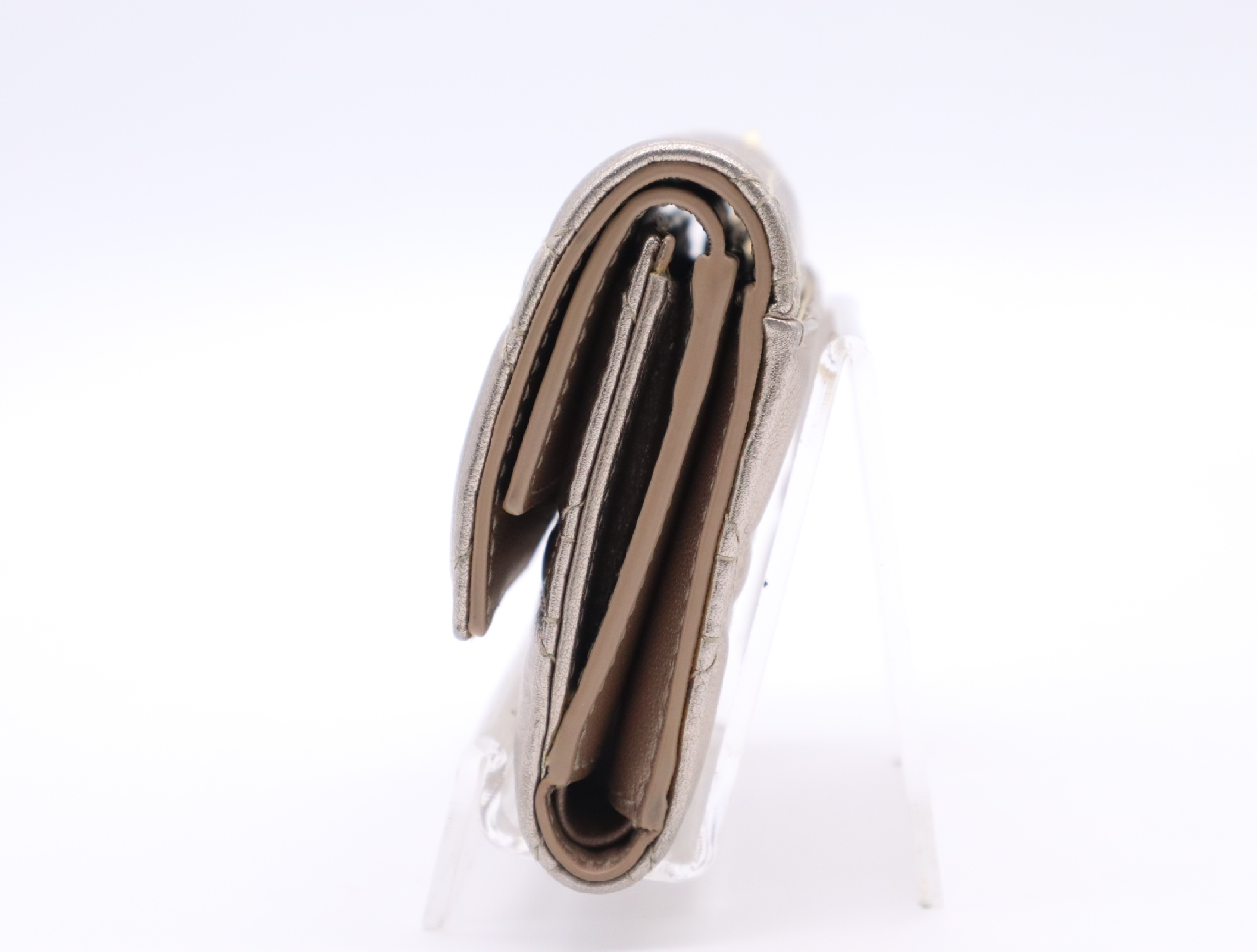S0181ONMJ Lambskin Lady Lotus Wallet Gold — view 3