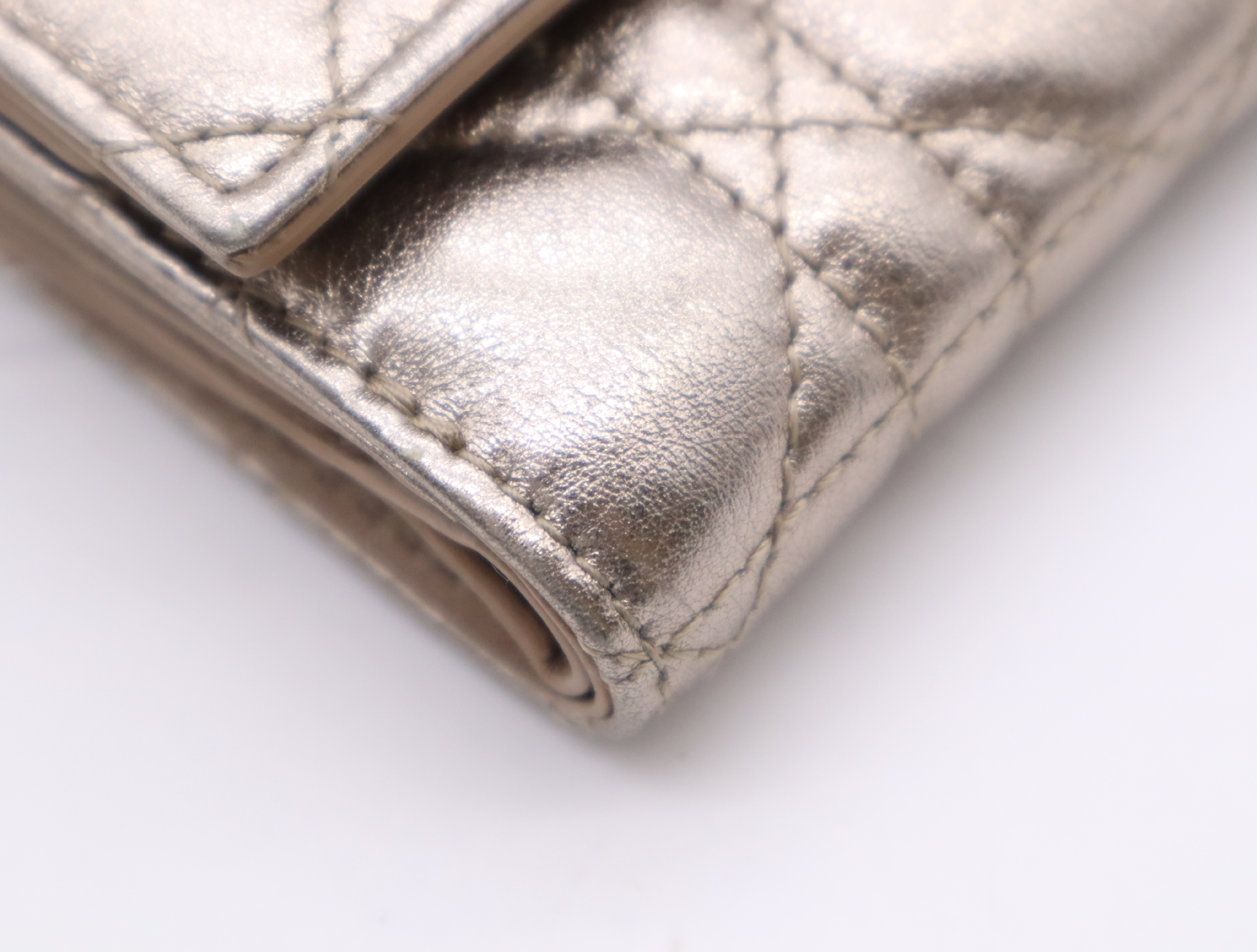 S0181ONMJ Lambskin Lady Lotus Wallet Gold — view 6