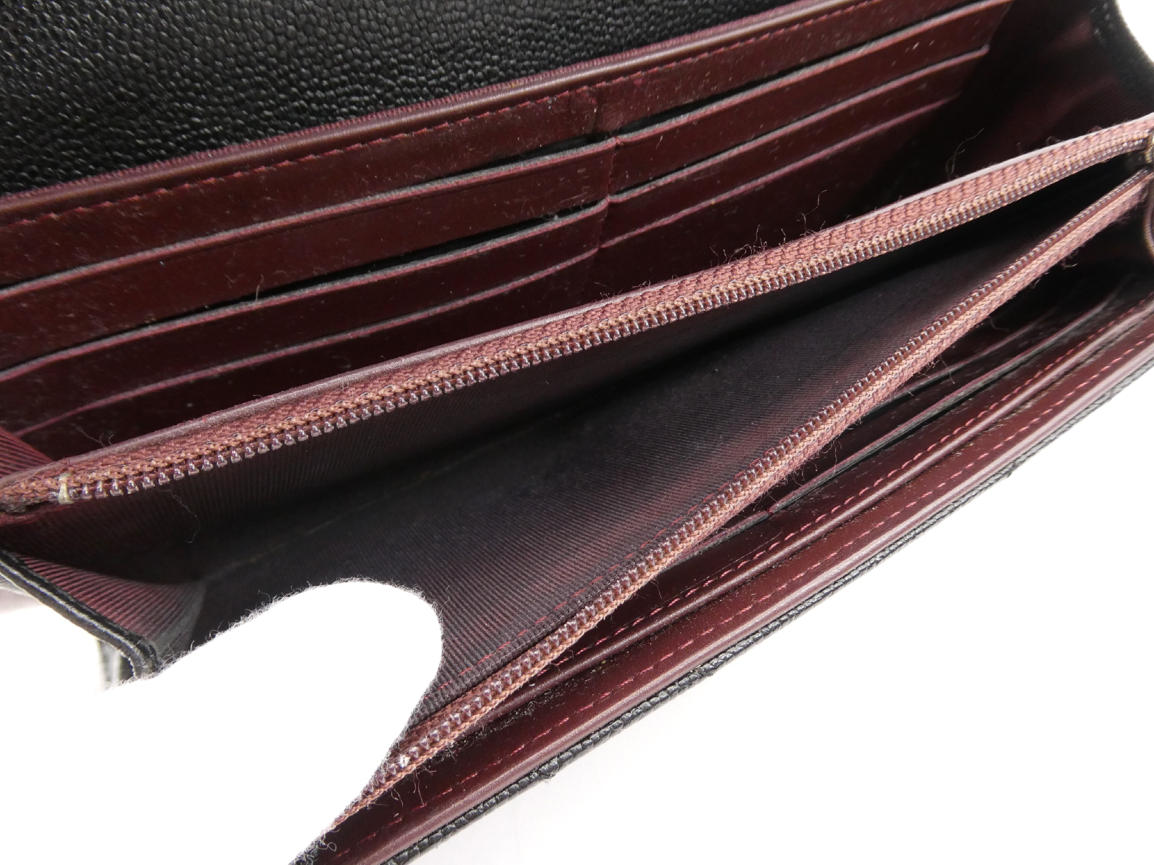 V-stitch Coco Mark Bi-fold Long Wallet — view 7