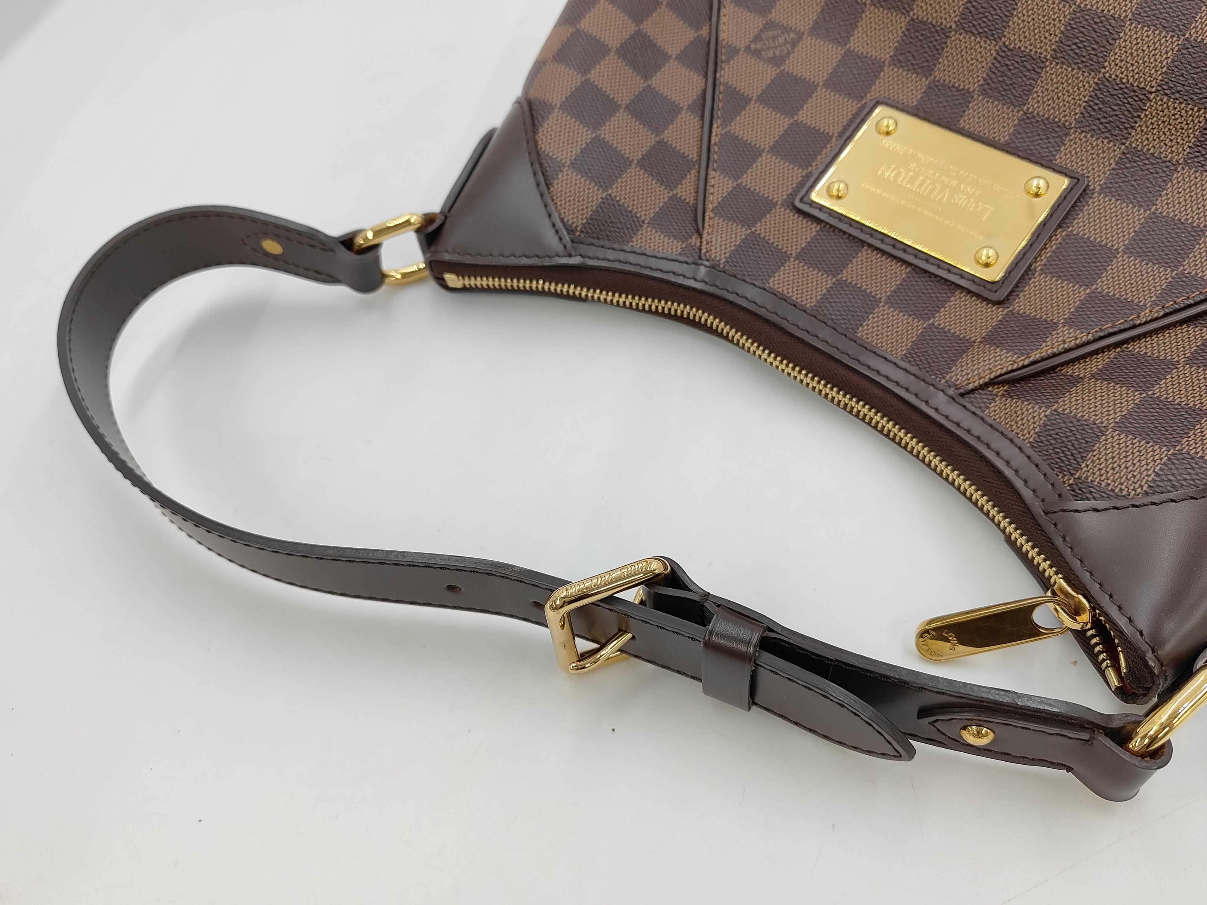 Damier Thames PM Shoulder Bag N48180 — view 3