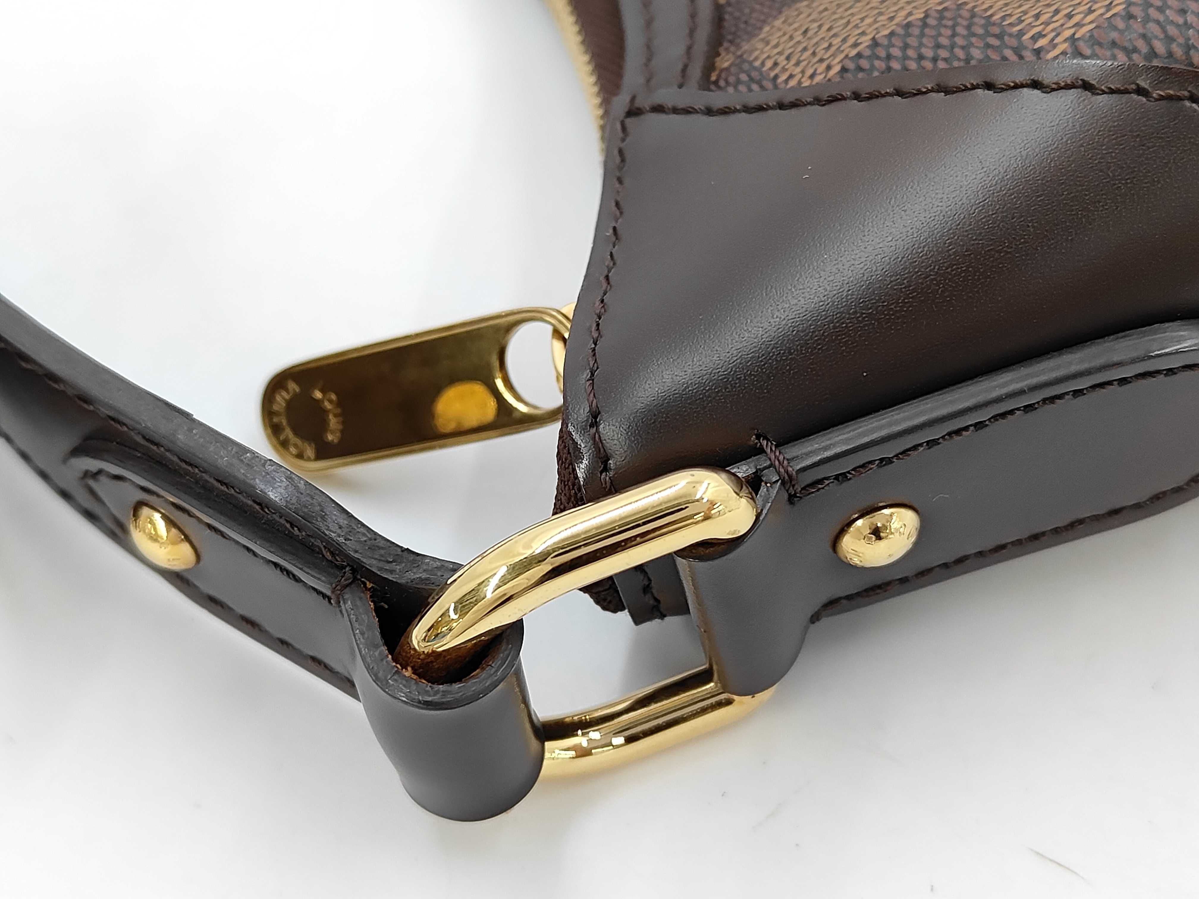 Damier Thames PM Shoulder Bag N48180 — view 5