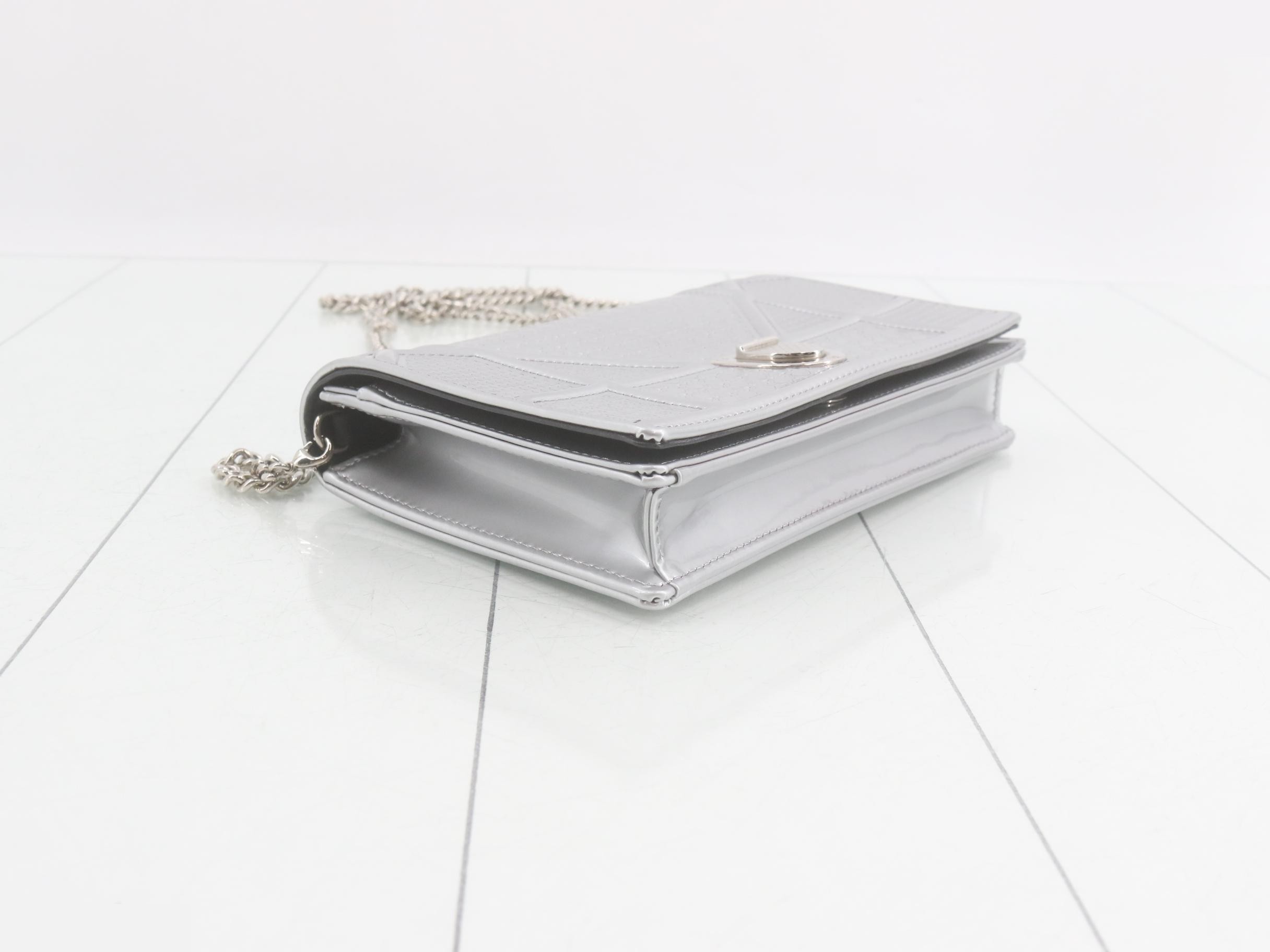 Diorama Chain Shoulder Bag, Silver — view 5