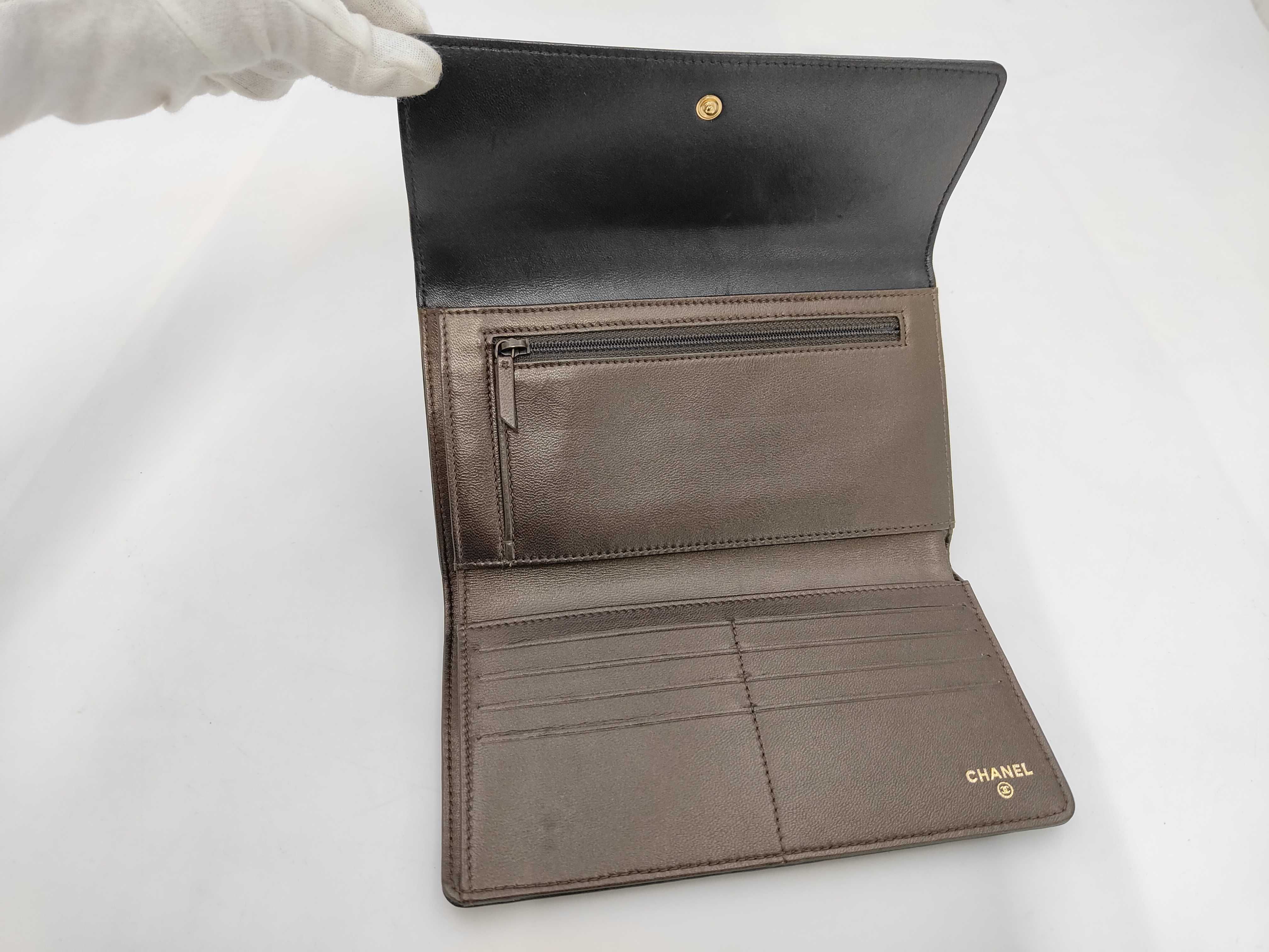 Camellia Long Wallet, Black, with card and sticker, serial number in the 18 range. — view 4