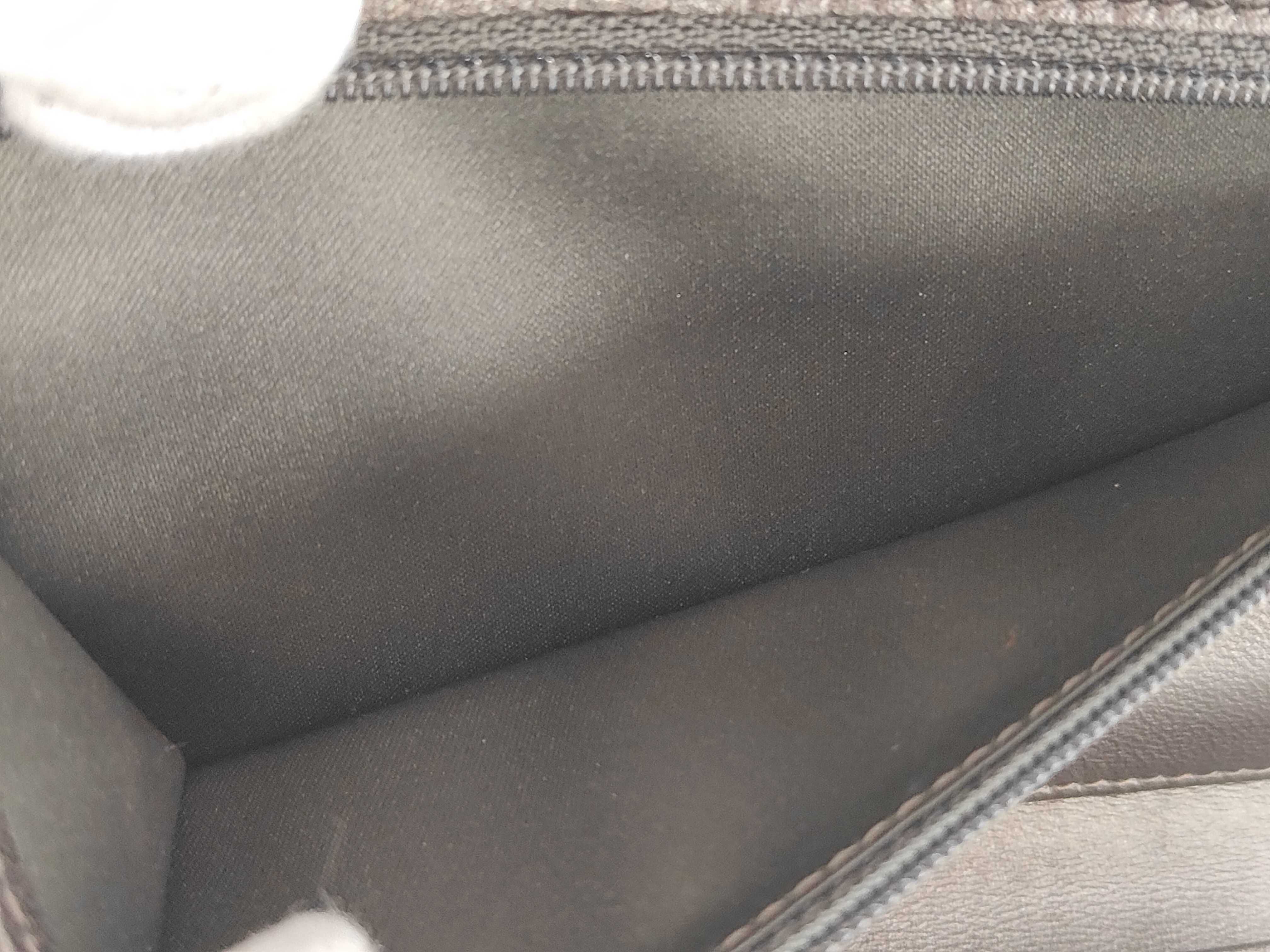 Camellia Long Wallet, Black, with card and sticker, serial number in the 18 range. — view 5