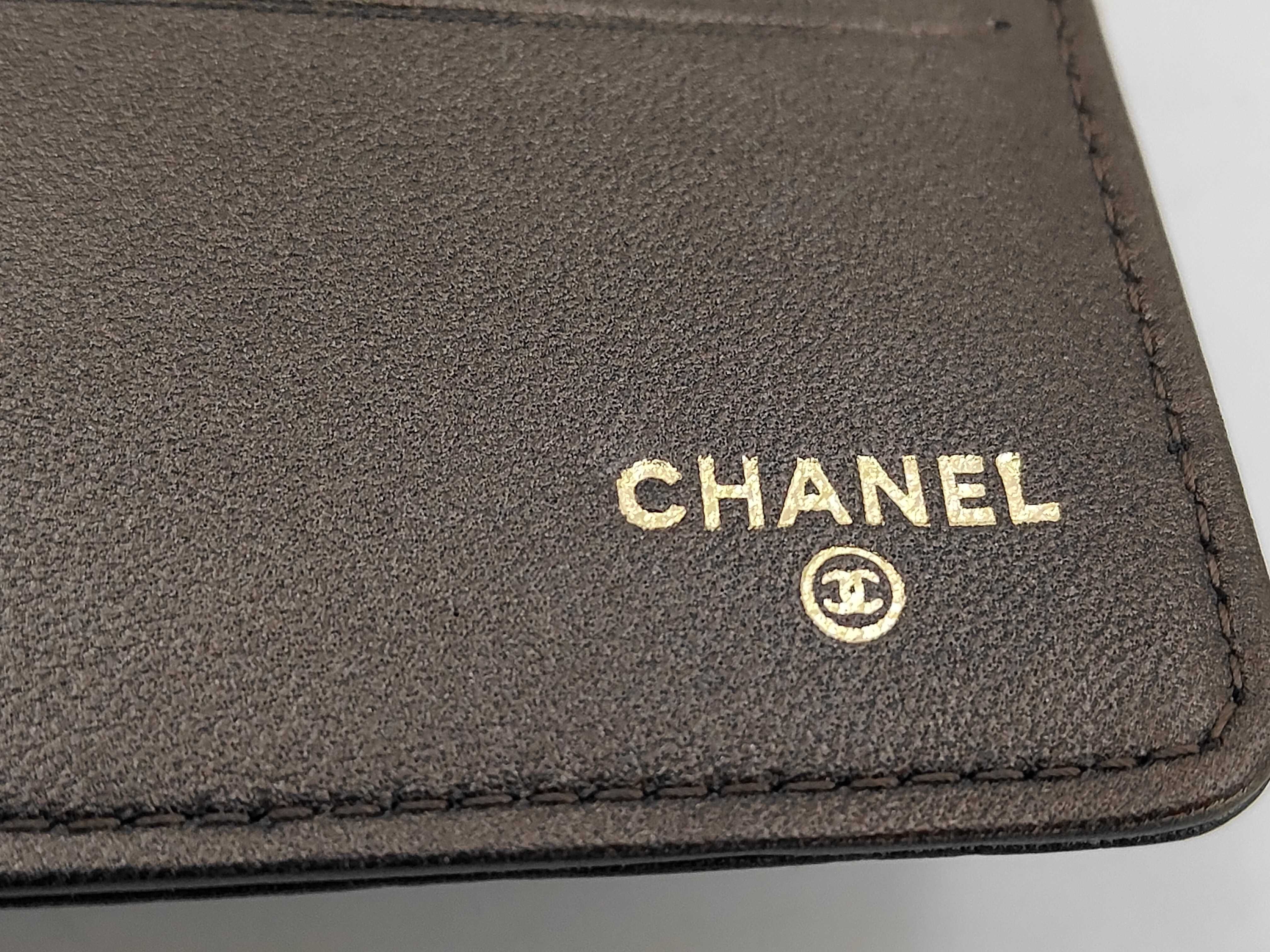 Camellia Long Wallet, Black, with card and sticker, serial number in the 18 range. — view 6