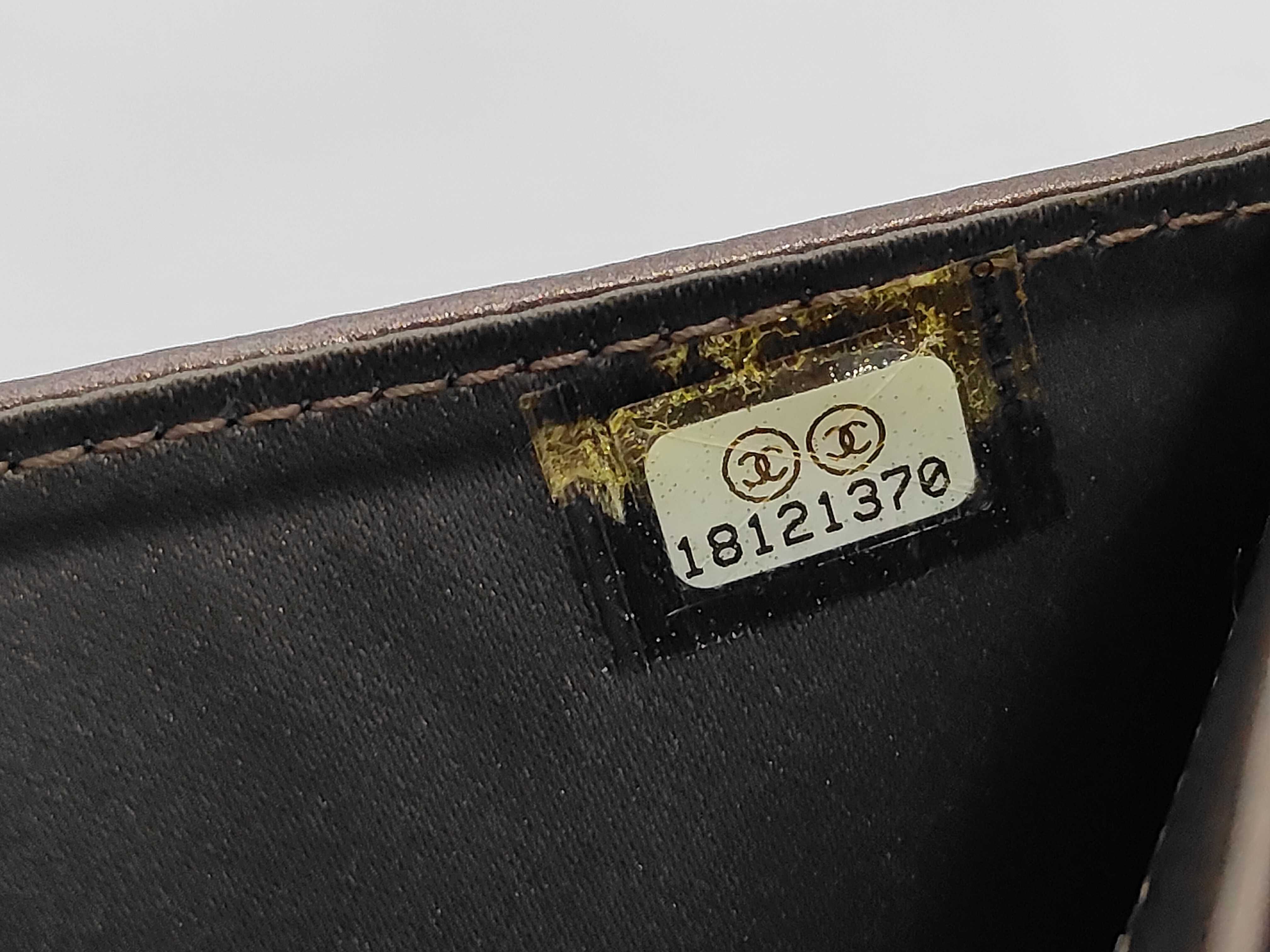 Camellia Long Wallet, Black, with card and sticker, serial number in the 18 range. — view 8