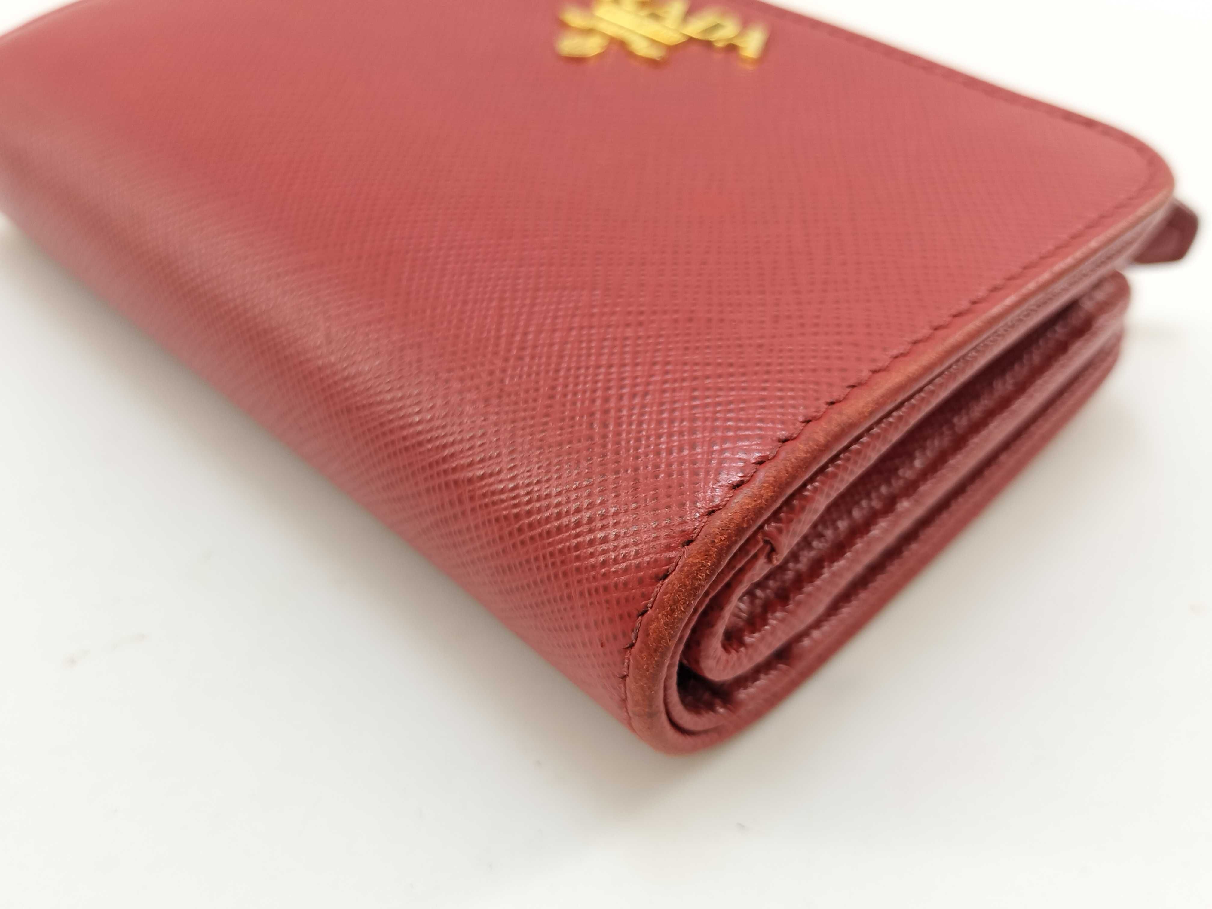 wallet — view 4
