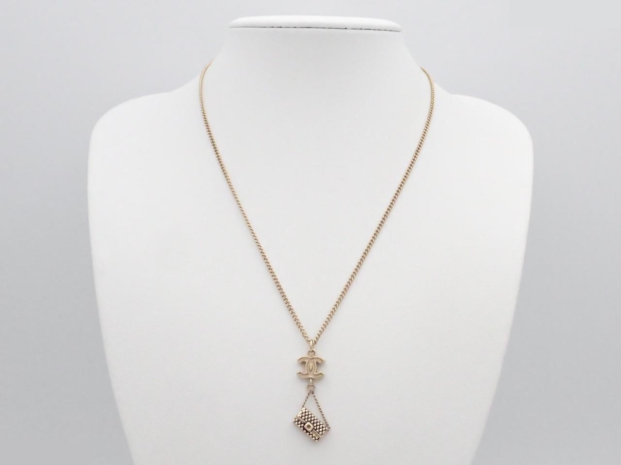Necklace 00P — view 3