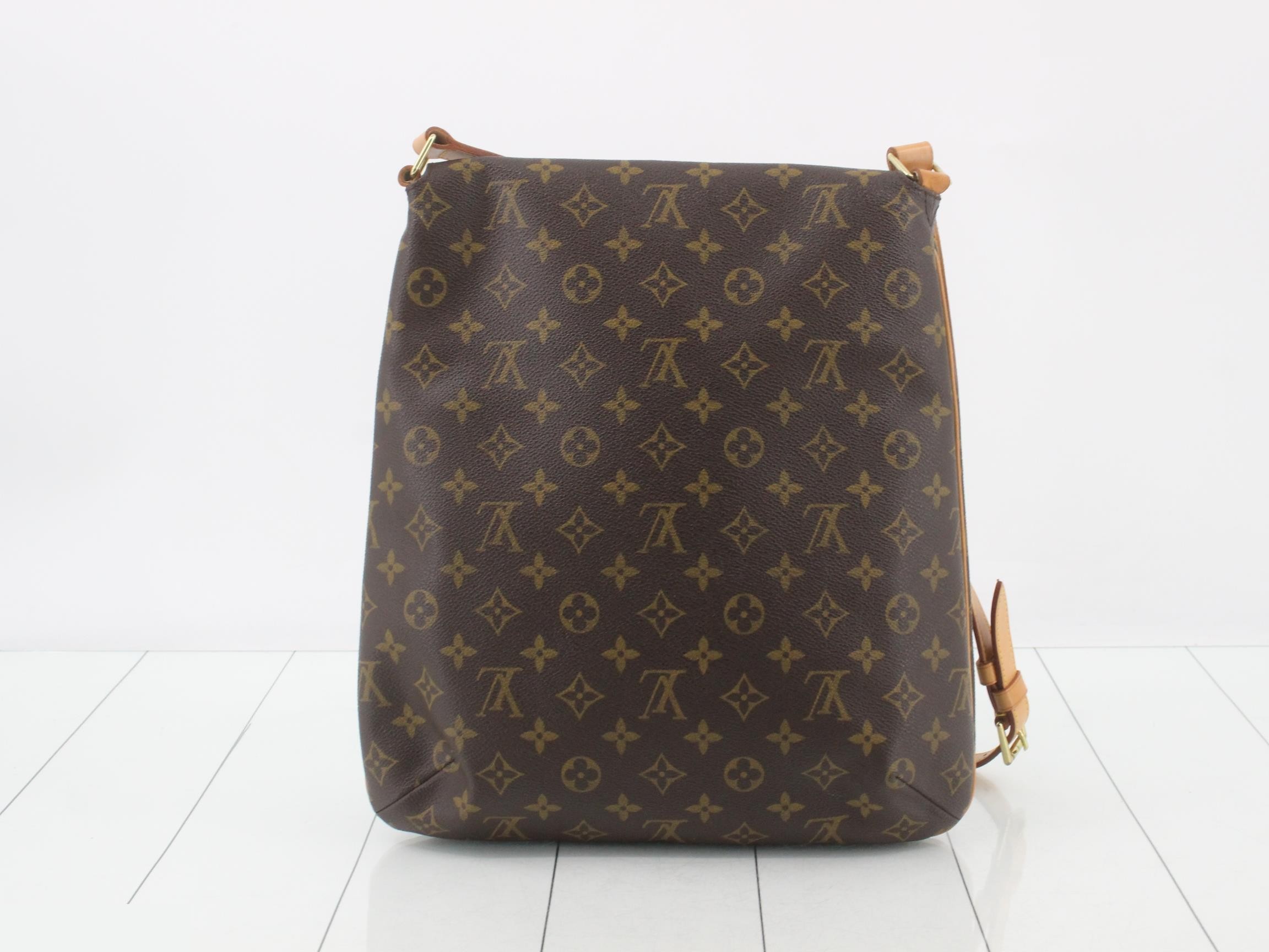 Musette — view 2