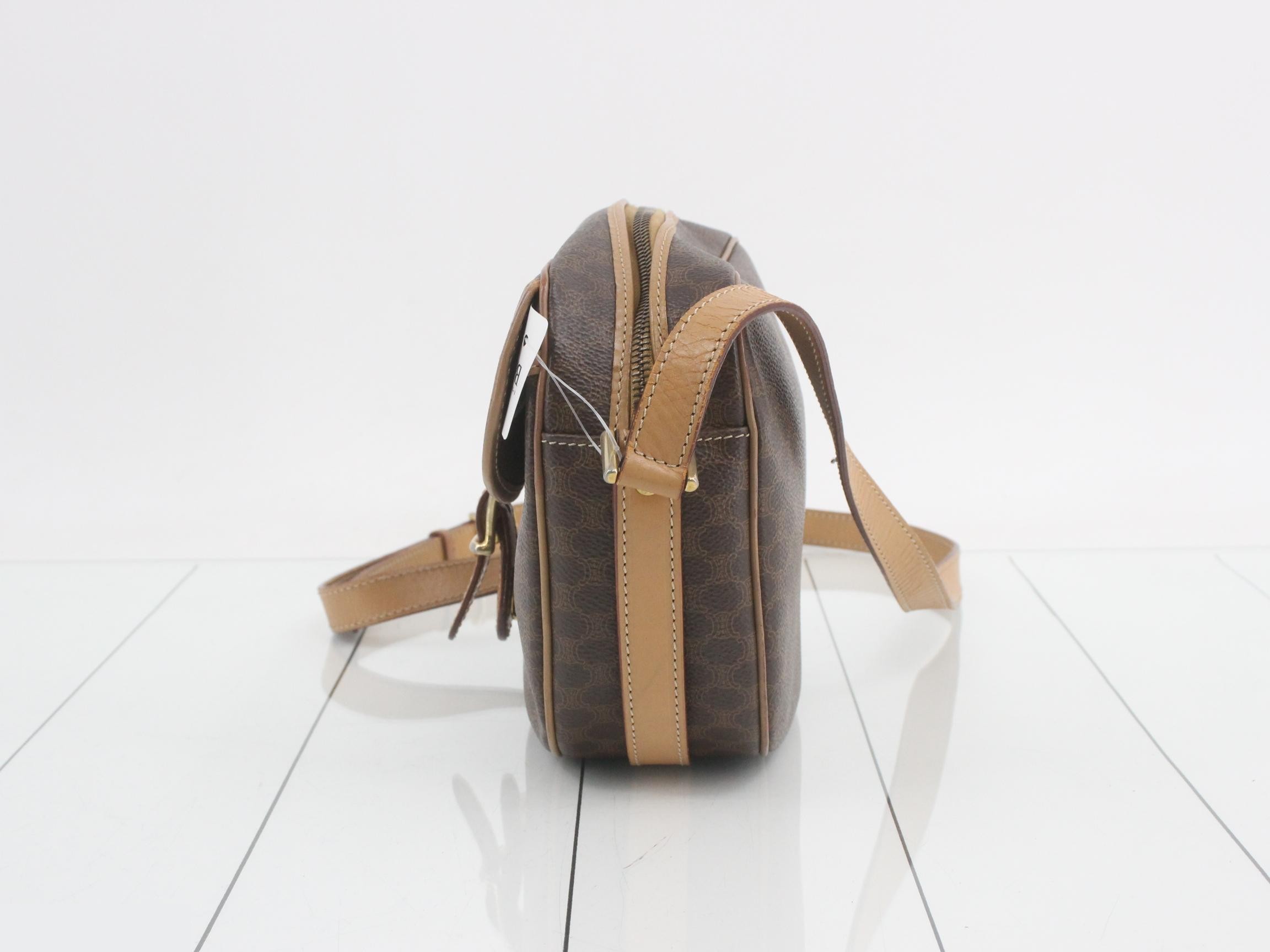 Macadam Logo Small Camera Bag, Brown, 24 x 19 x 7 cm — view 3