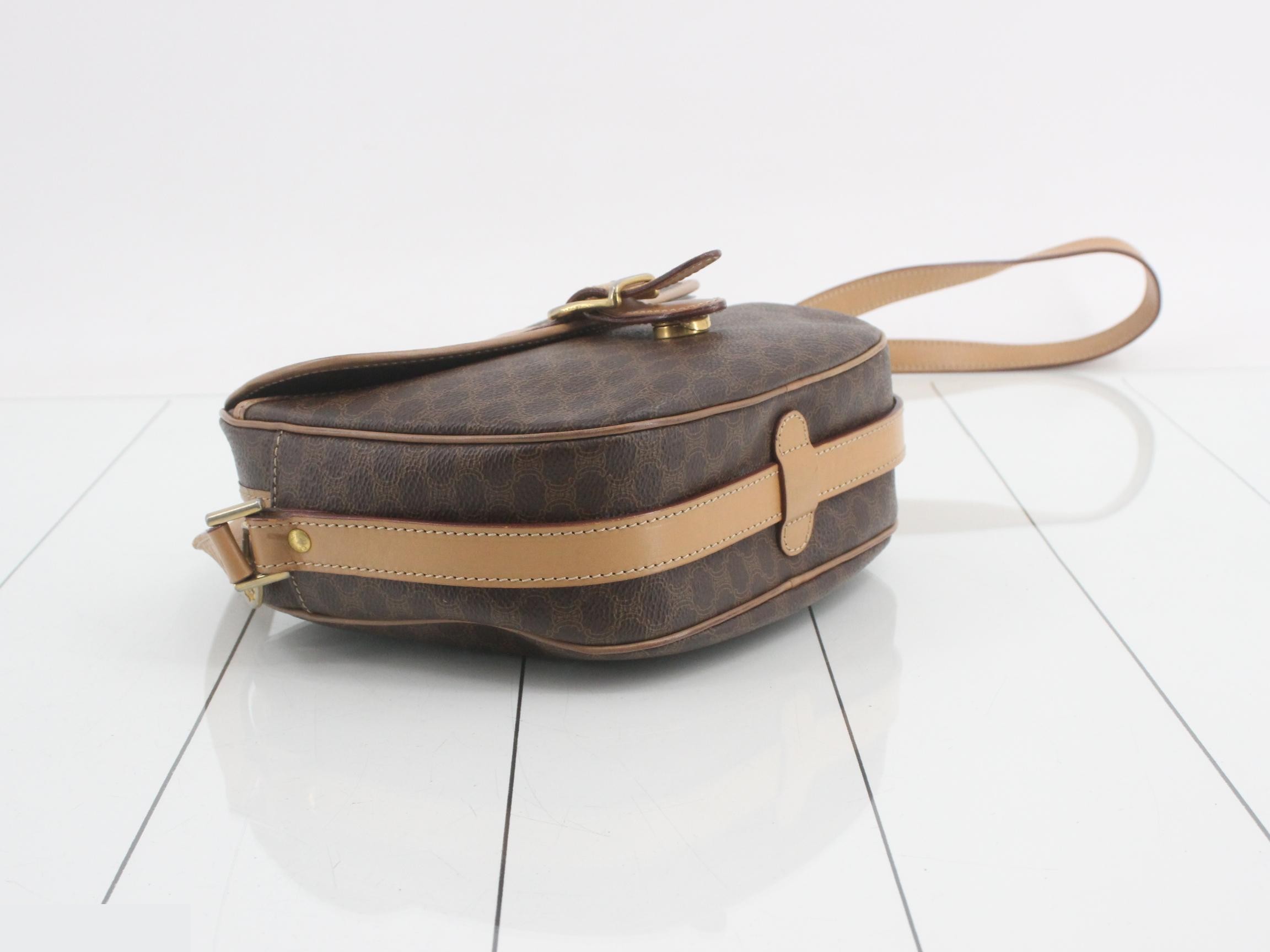 Macadam Logo Small Camera Bag, Brown, 24 x 19 x 7 cm — view 5