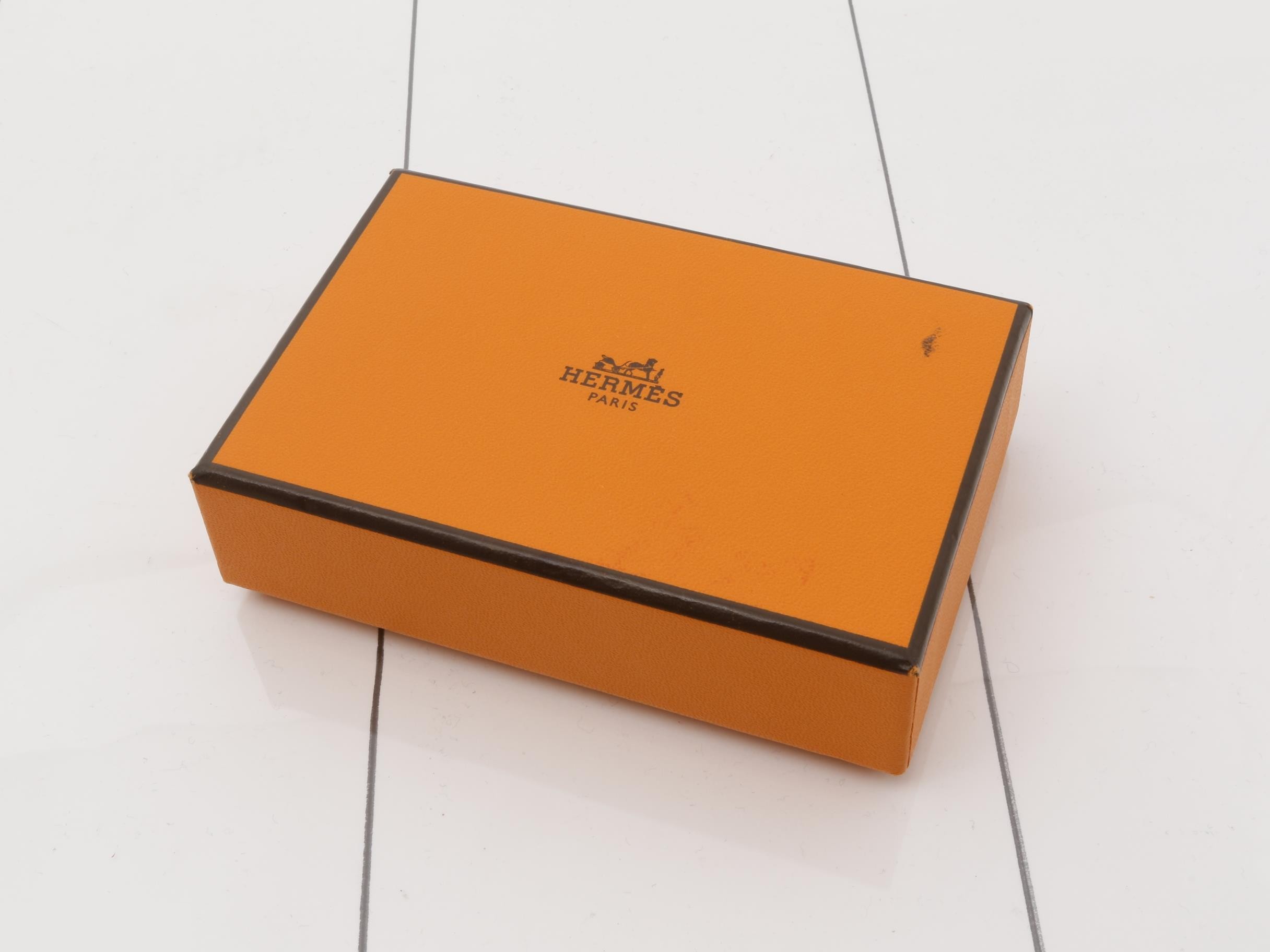 Micro Kelly Twilly Leather Charm — view 4