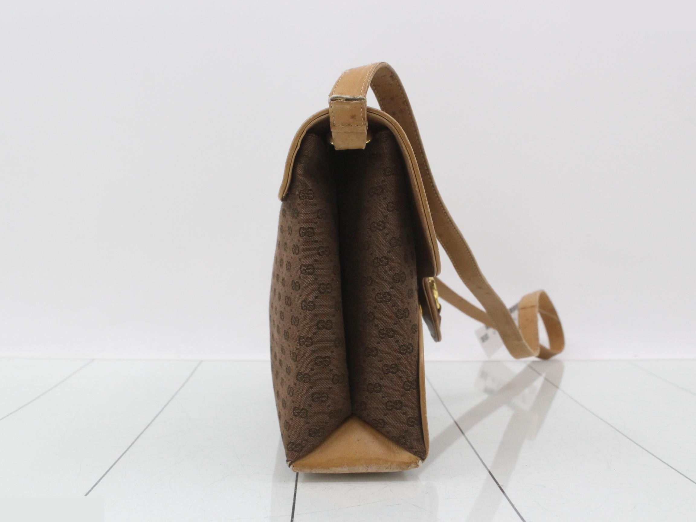 GG Canvas (Bag) - Shoulder Bag — view 4