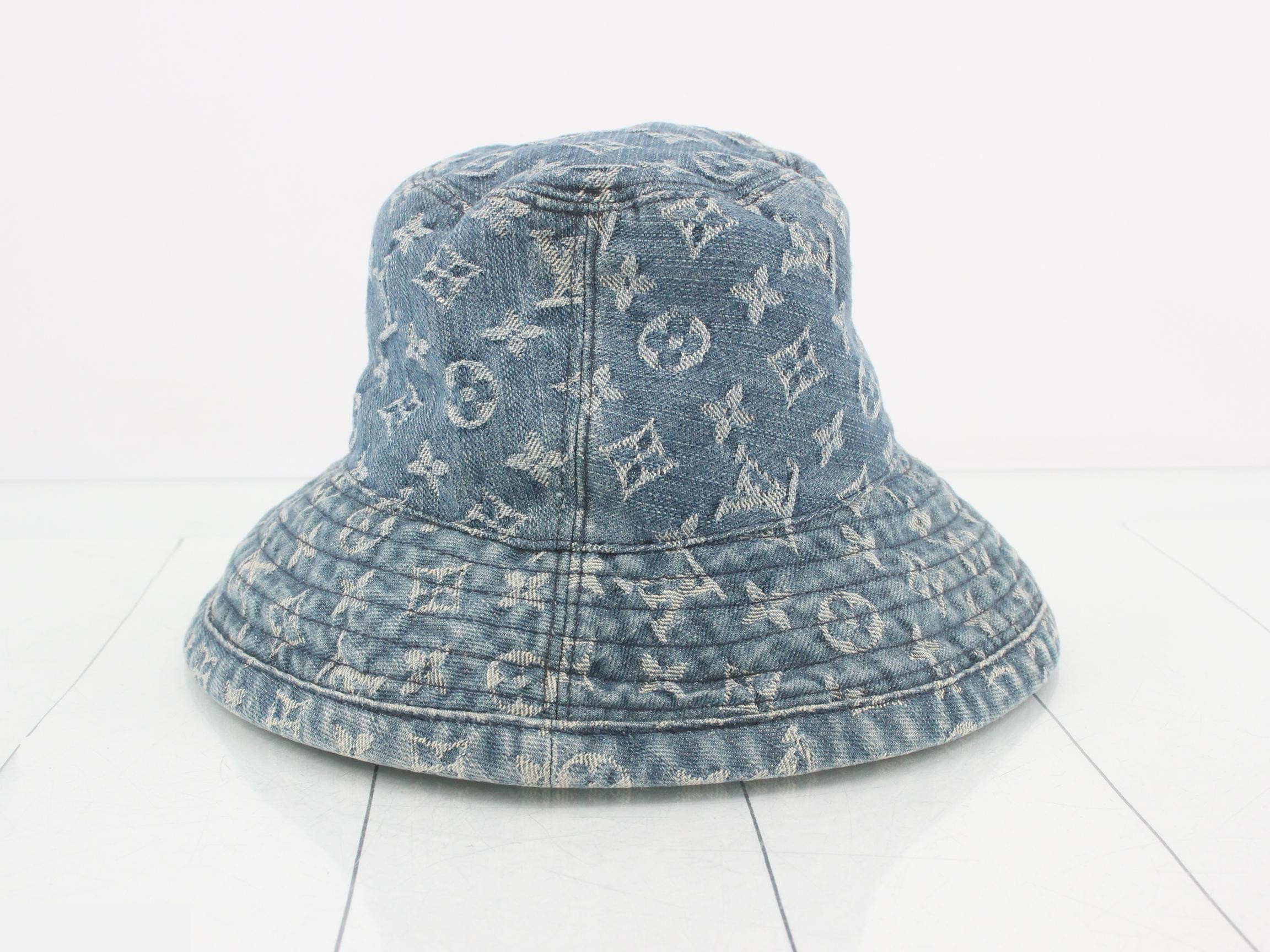 hat — view 2