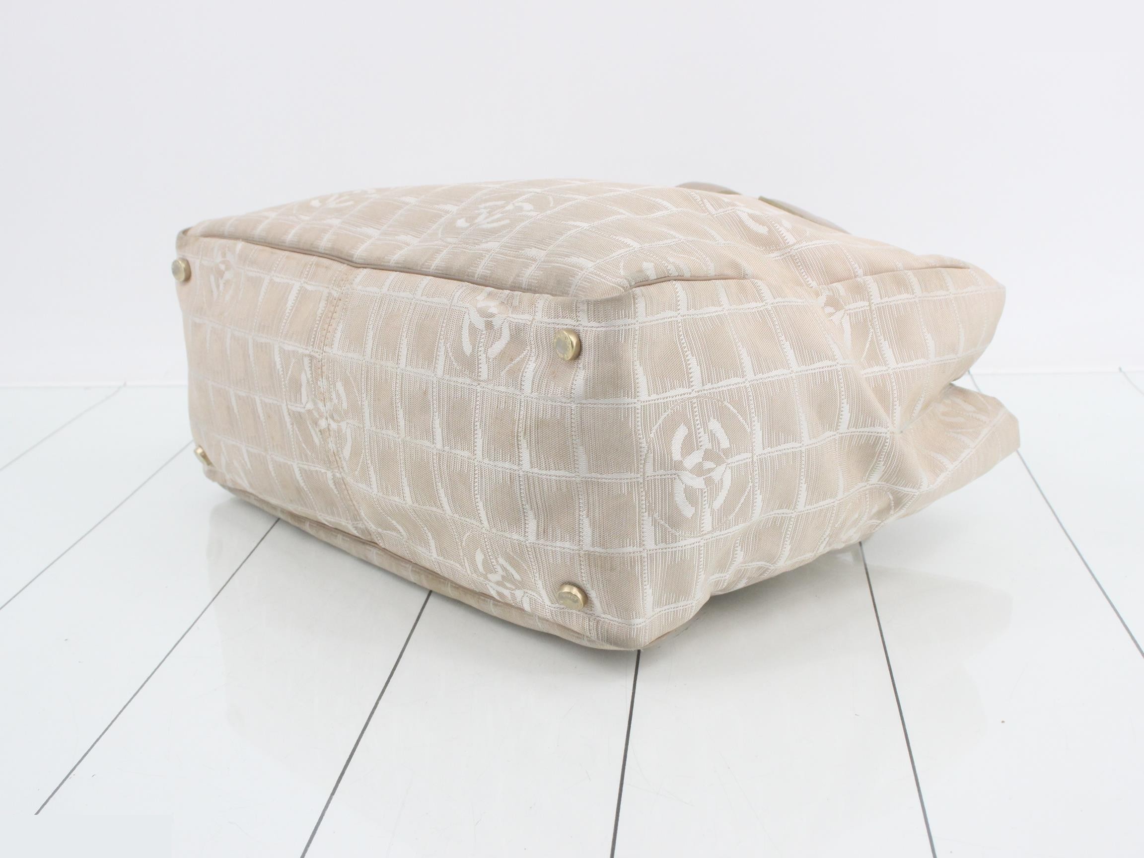 New Travel Line (Bags) - Tote Bag — view 6