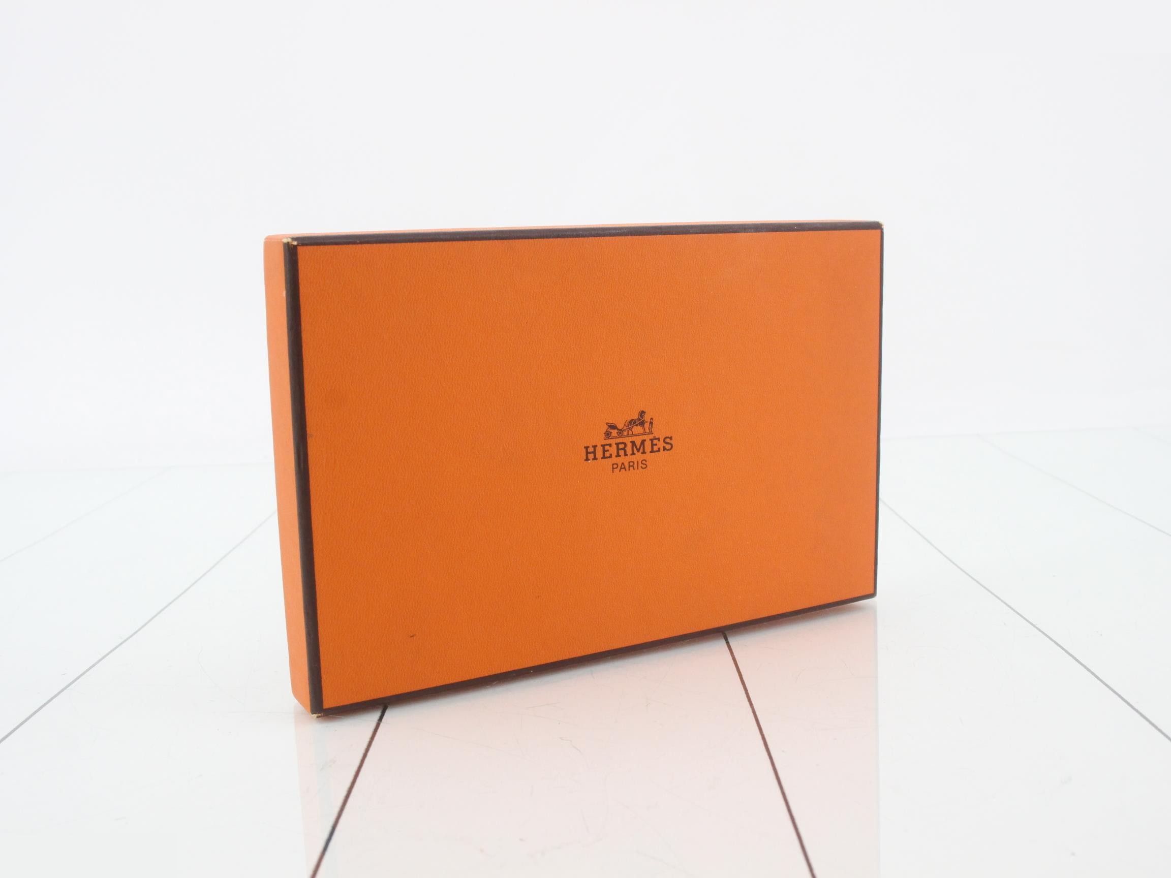 Bearn Leather Bi-fold Long Wallet — view 5