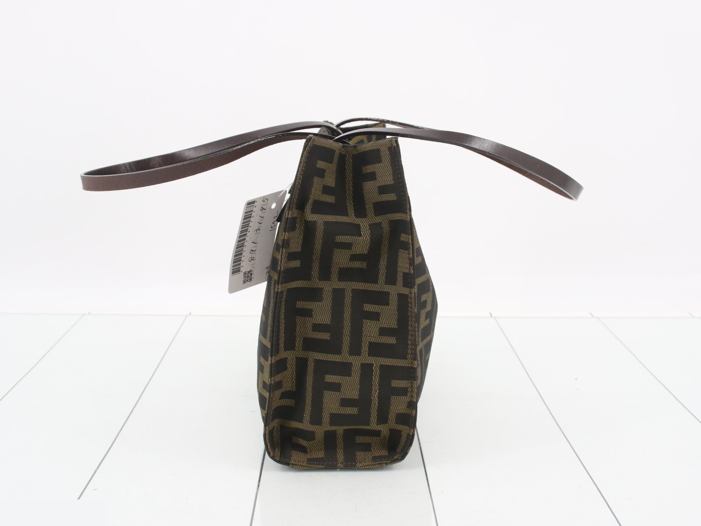 Shoulder bag — view 4