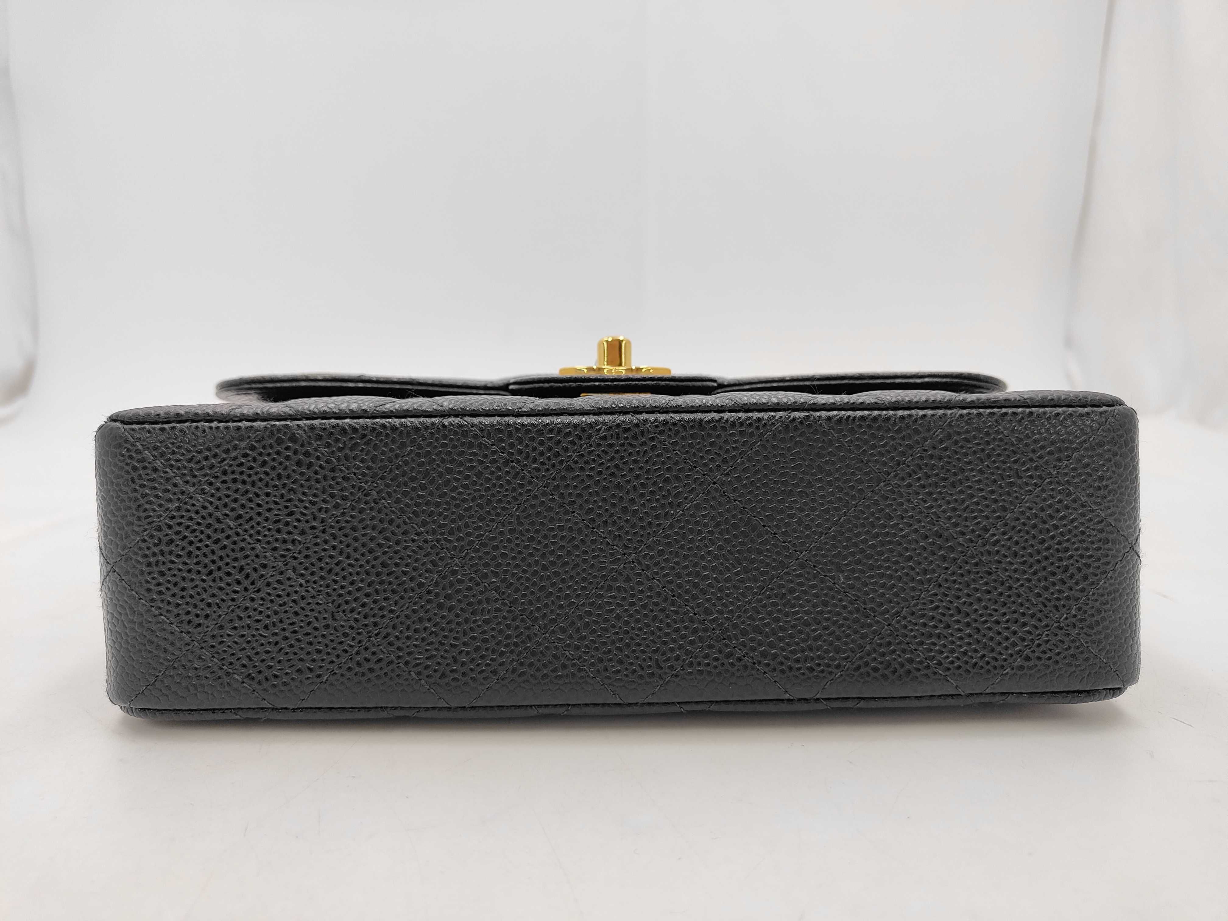 Matelassé 23 Caviar Skin Shoulder Bag 6363541 Gold Hardware — view 3