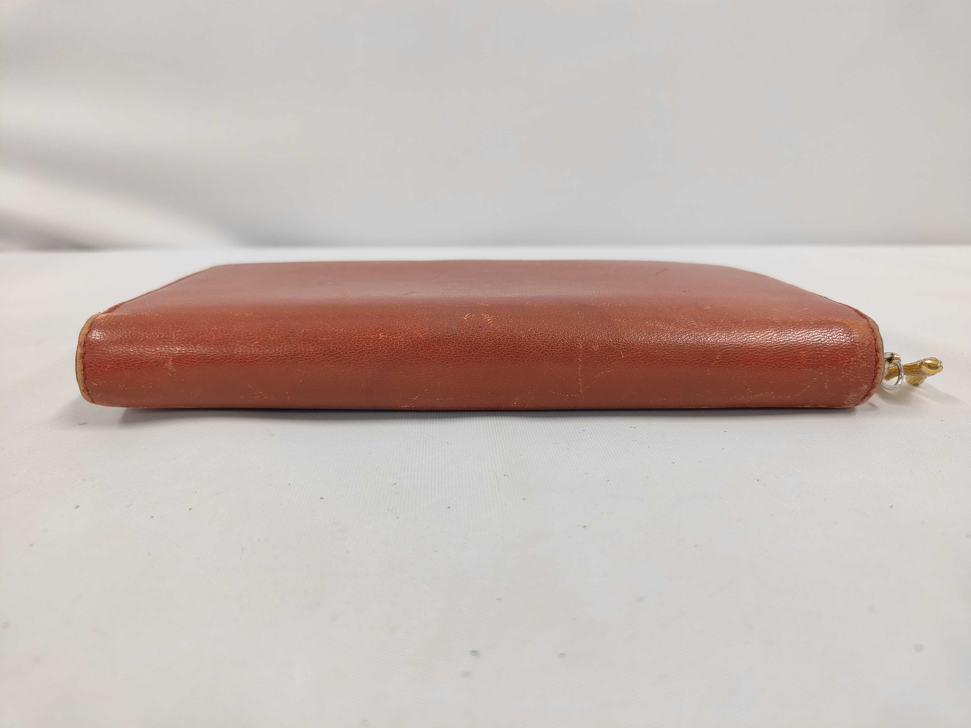 Leather Round Wallet (Orange) — view 3