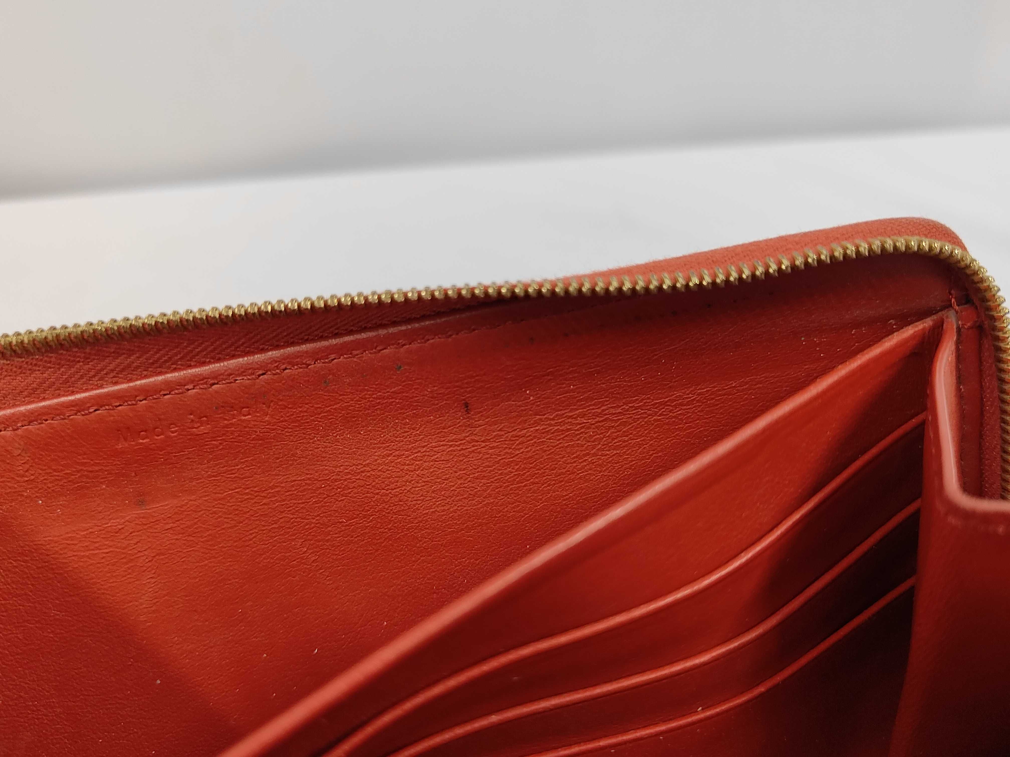 Leather Round Wallet (Orange) — view 10