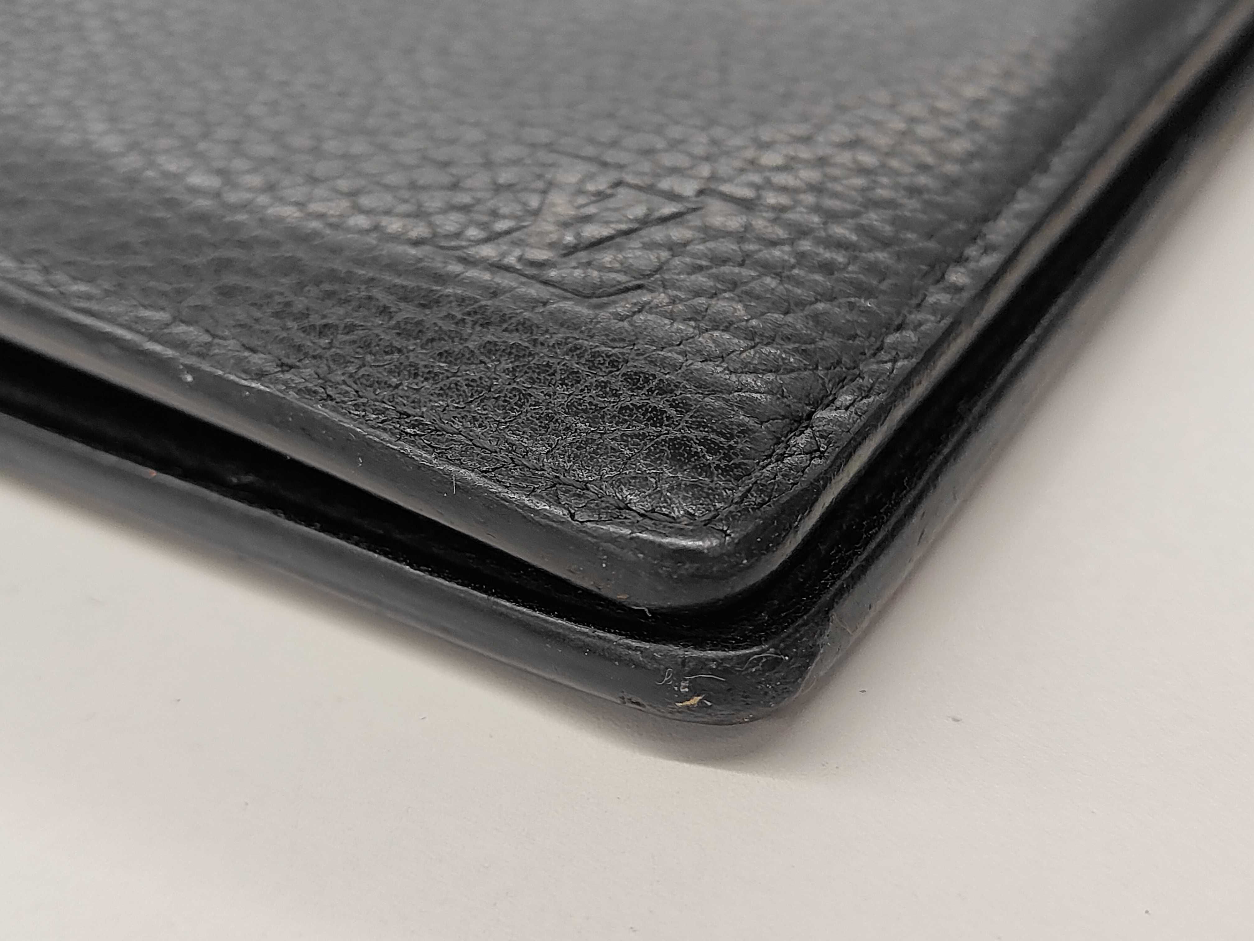 Taurillon Leather Portefeuille Brazza Black M58192 Wallet — view 3