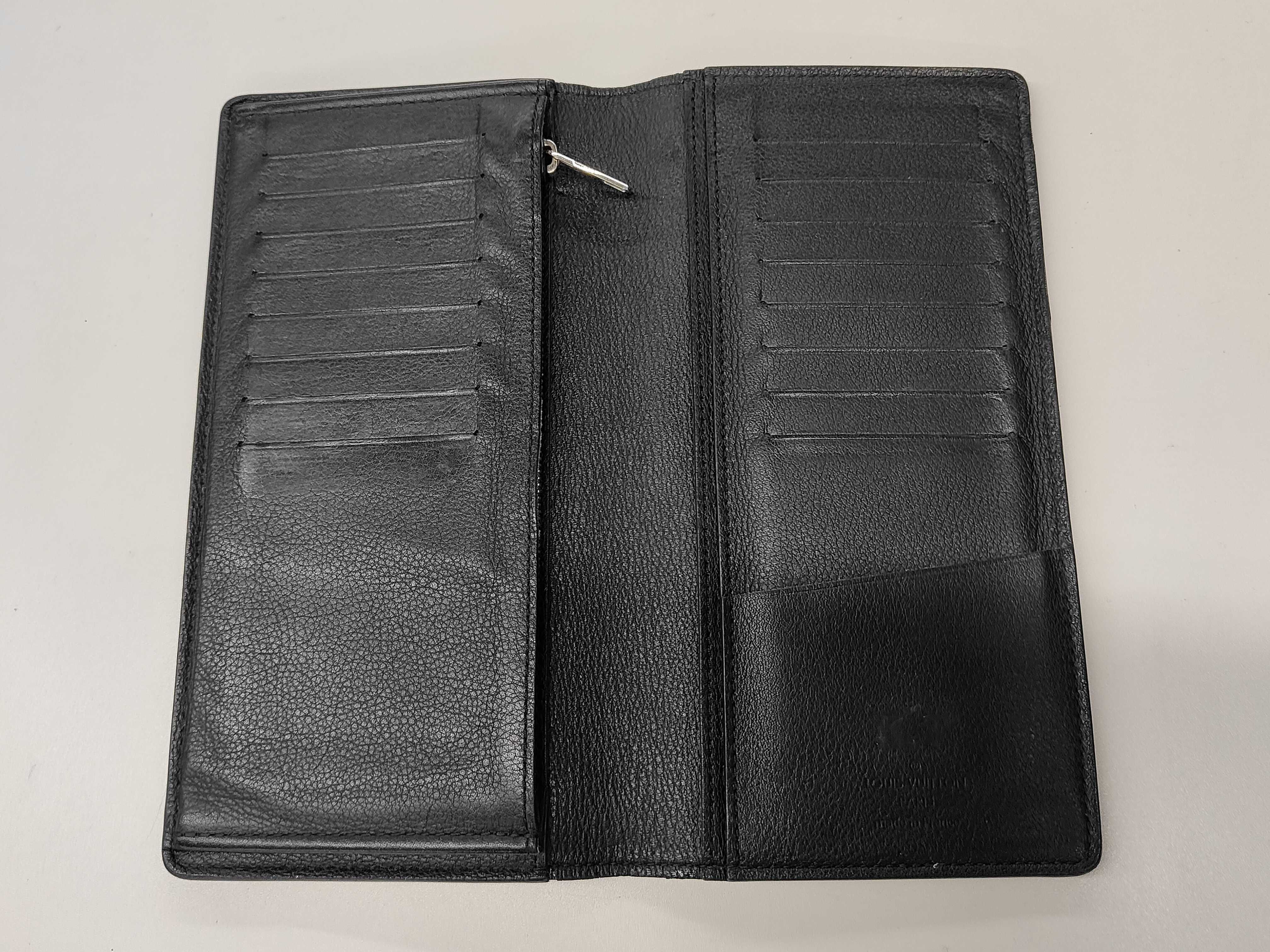 Taurillon Leather Portefeuille Brazza Black M58192 Wallet — view 5
