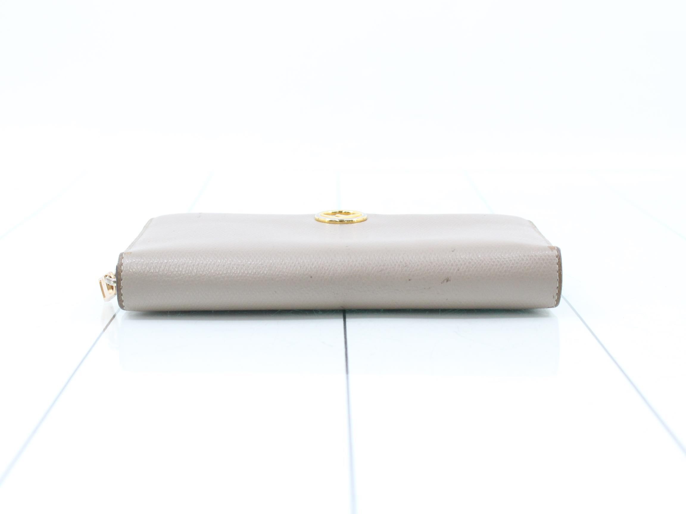 long wallet — view 3