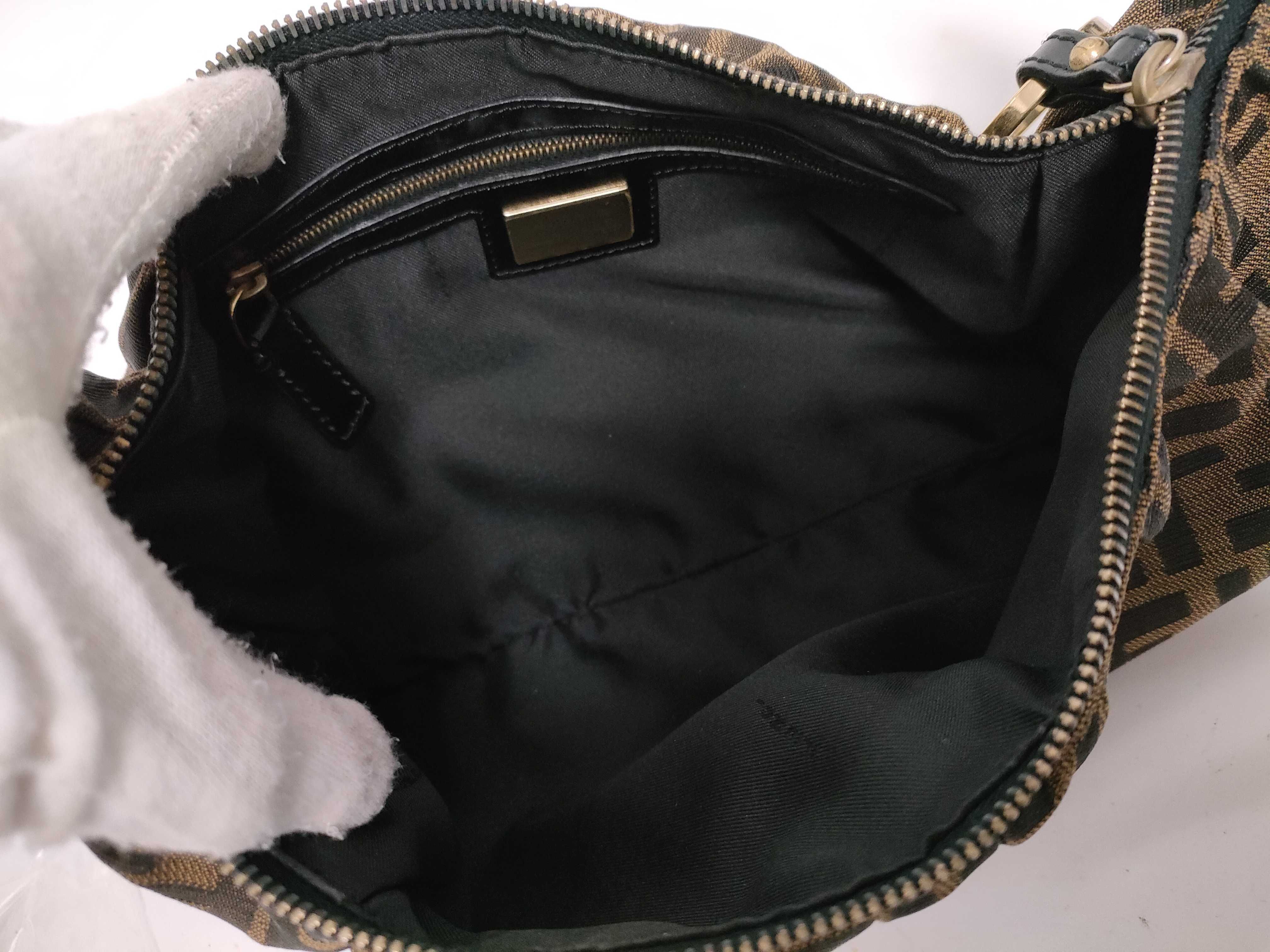 Zucca pattern Fendi shoulder bag — view 11