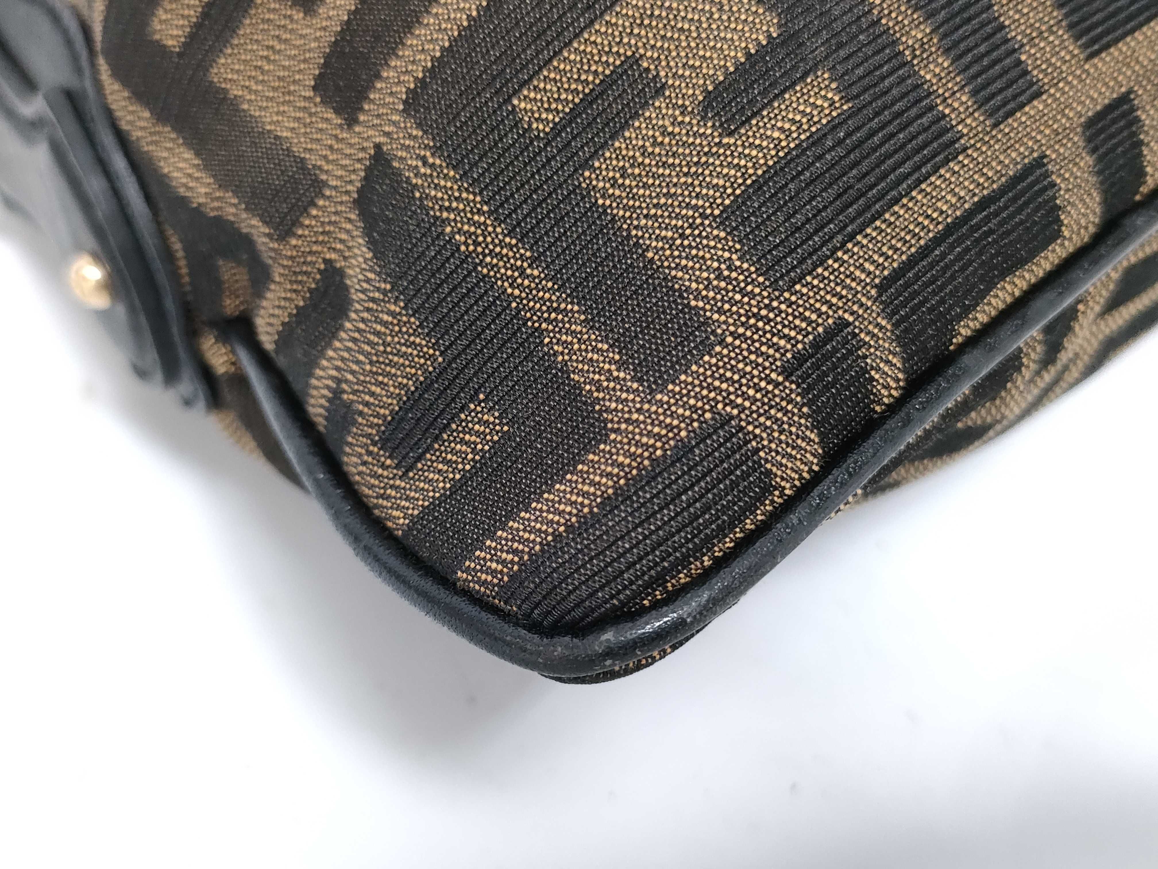 Zucca pattern Fendi shoulder bag — view 9