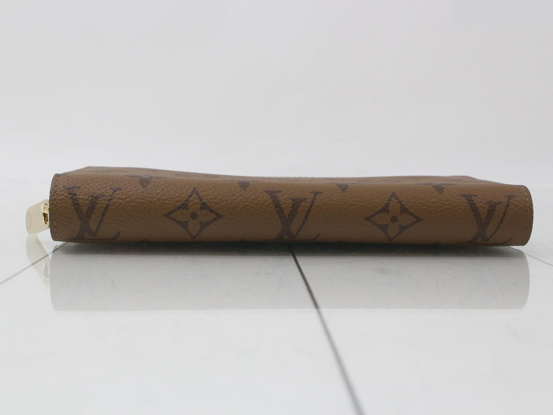Zippy Wallet M82444, Unused, Retail Price ¥122,100 — view 3