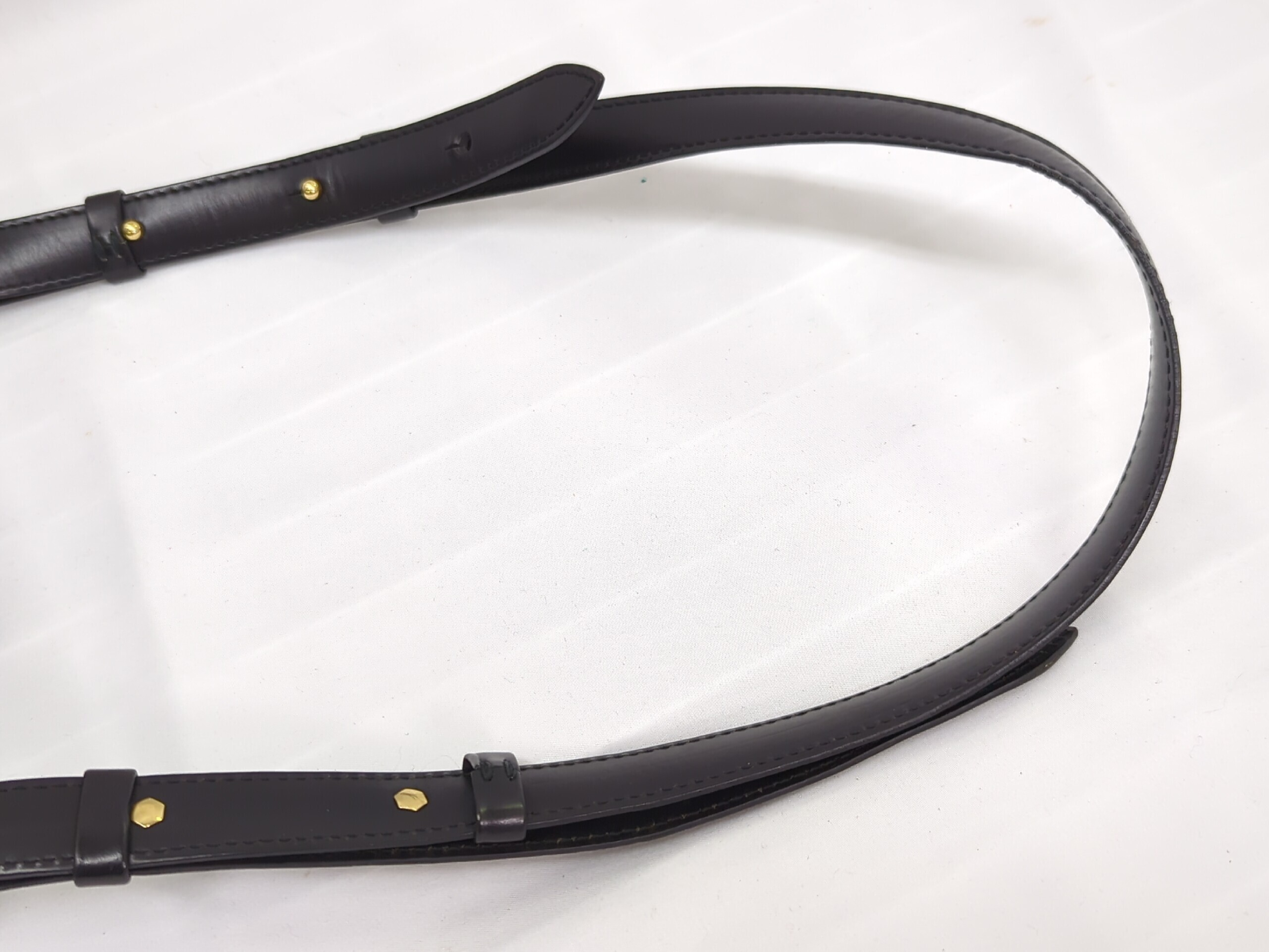 Epi Cluny Shoulder Bag — view 6