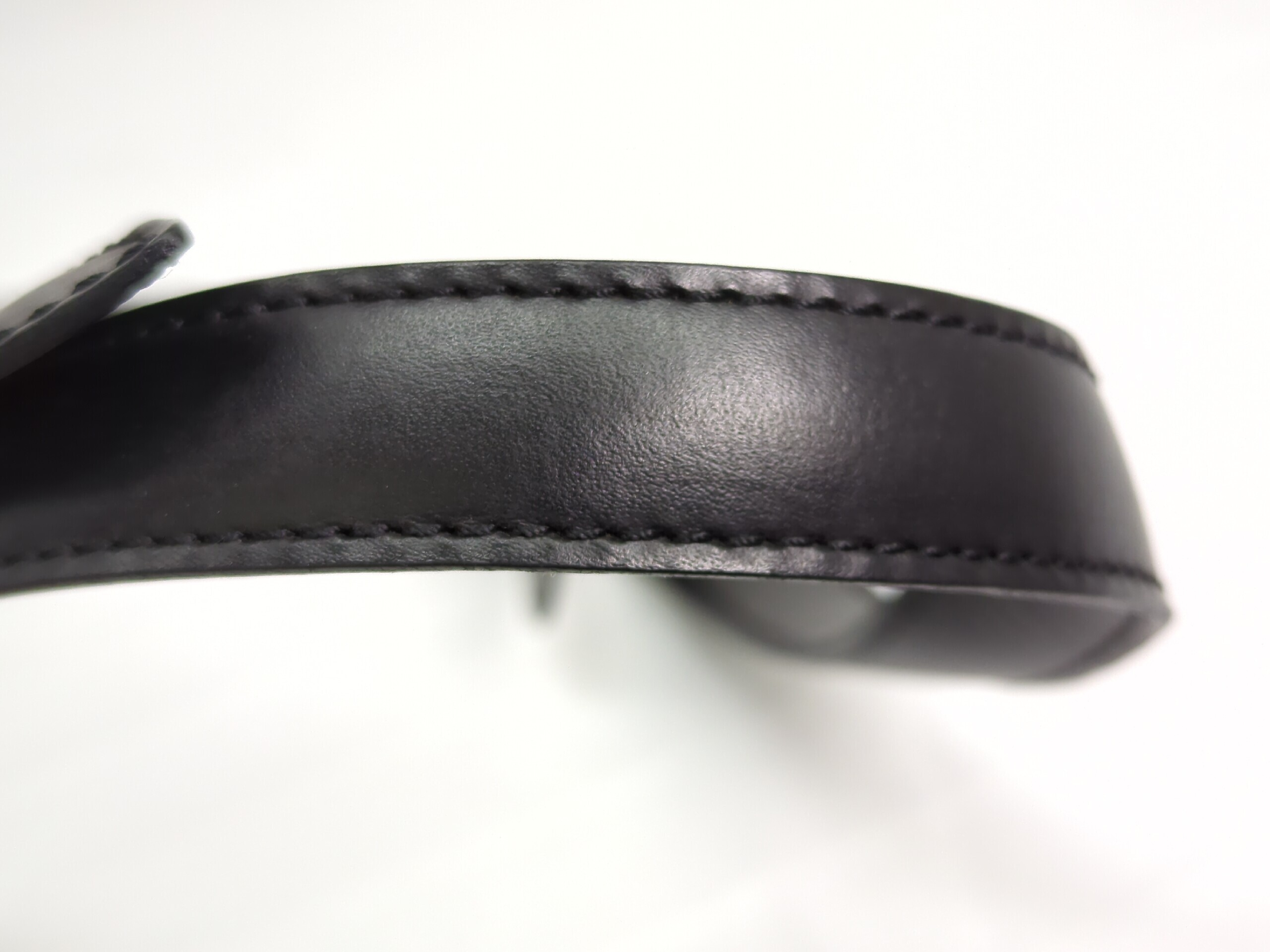 Epi Cluny Shoulder Bag — view 7