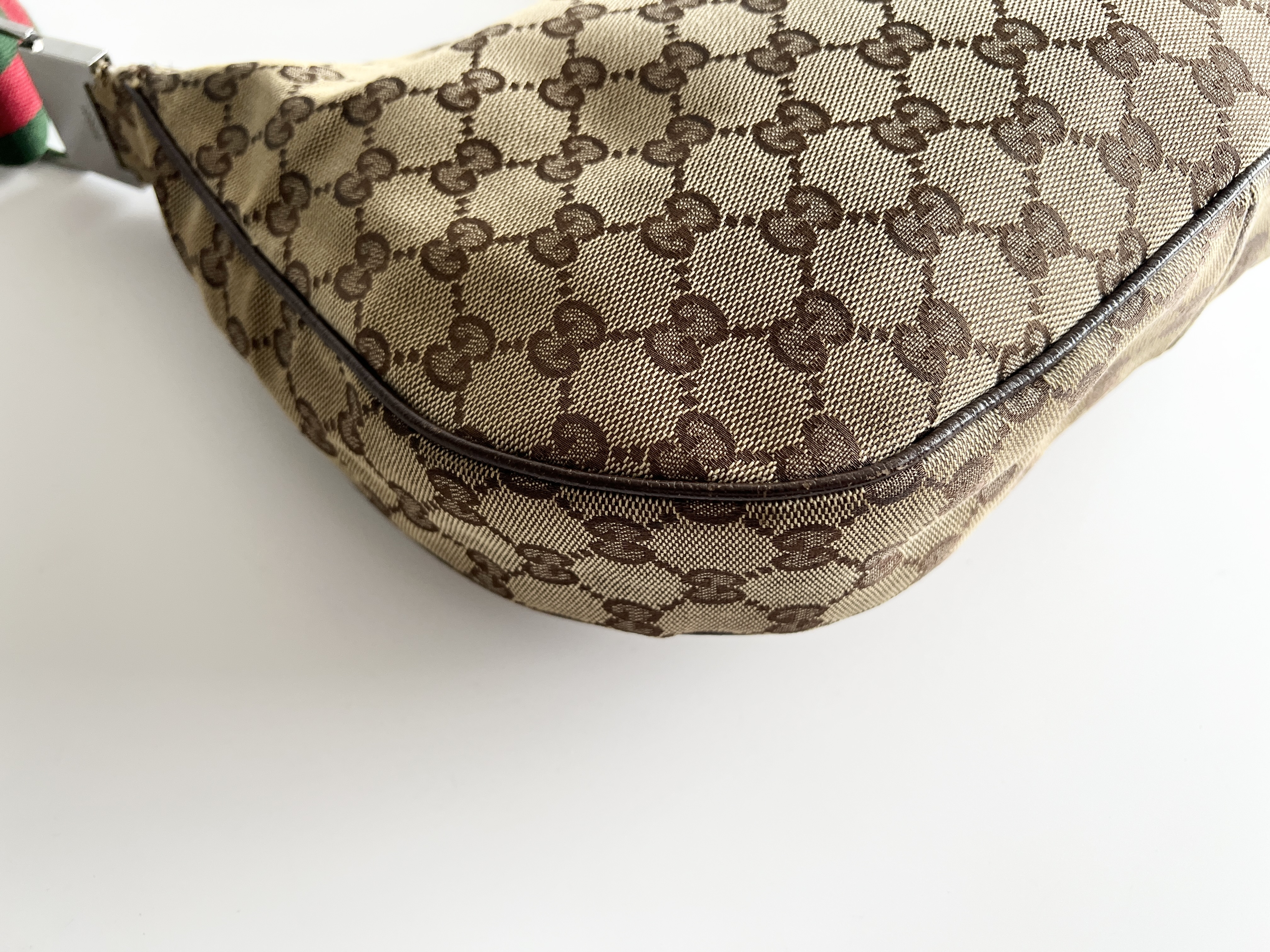 Sherry Line GG Moon Hobo Canvas Leather Shoulder Bag (One Shoulder Bag) — view 12