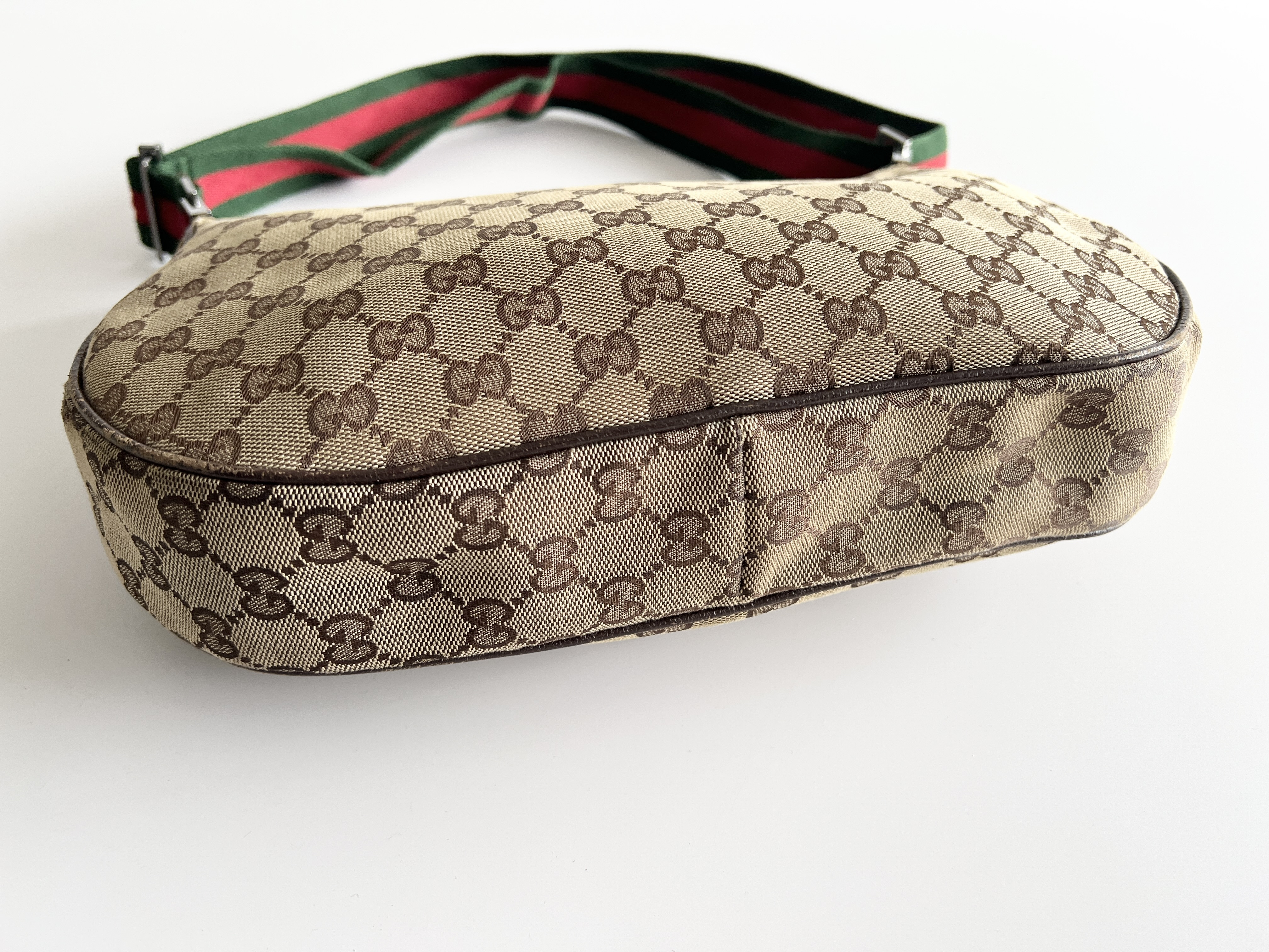 Sherry Line GG Moon Hobo Canvas Leather Shoulder Bag (One Shoulder Bag) — view 14