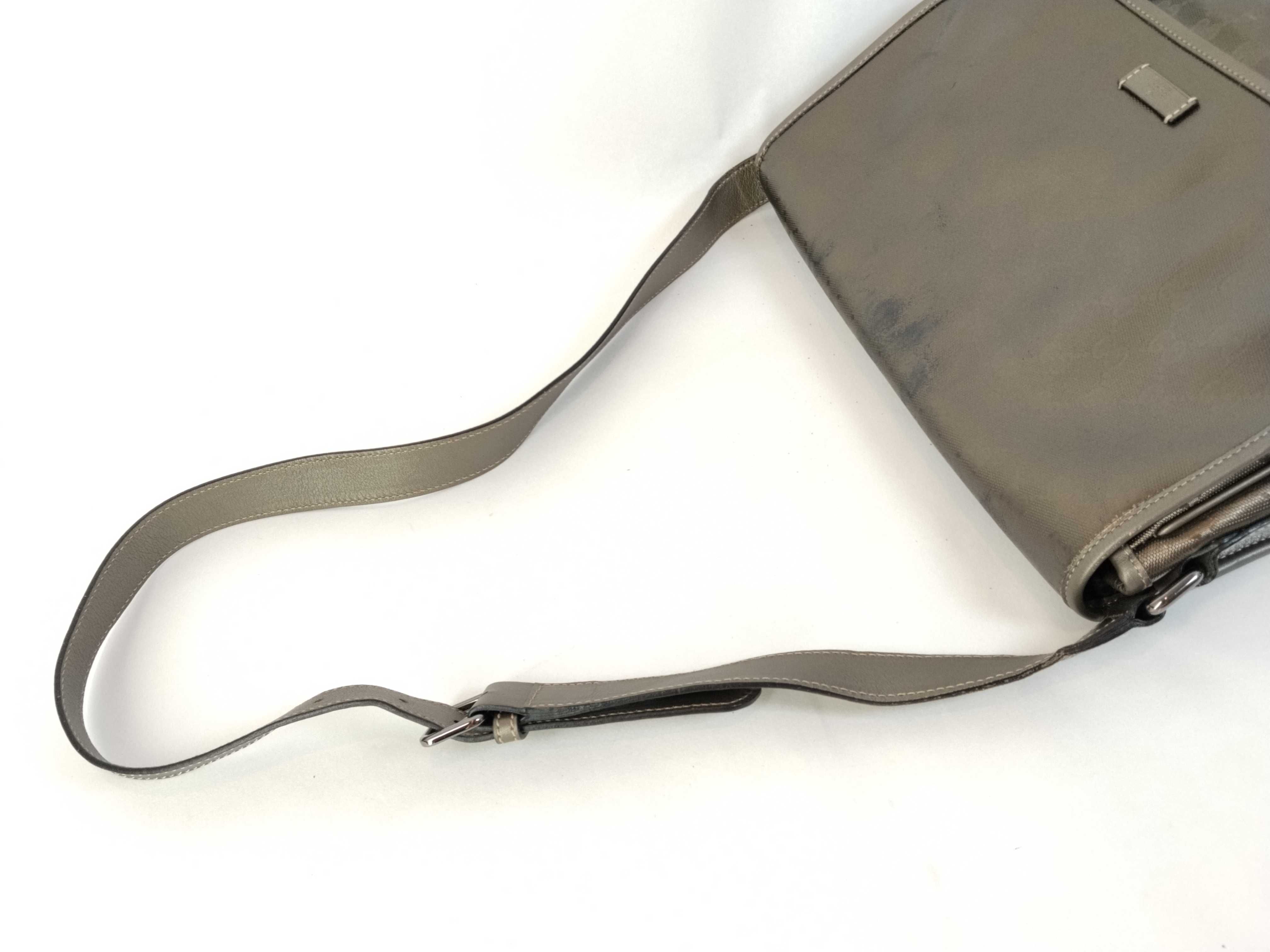 GG Messenger Bag Metallic Shoulder Bag — view 3