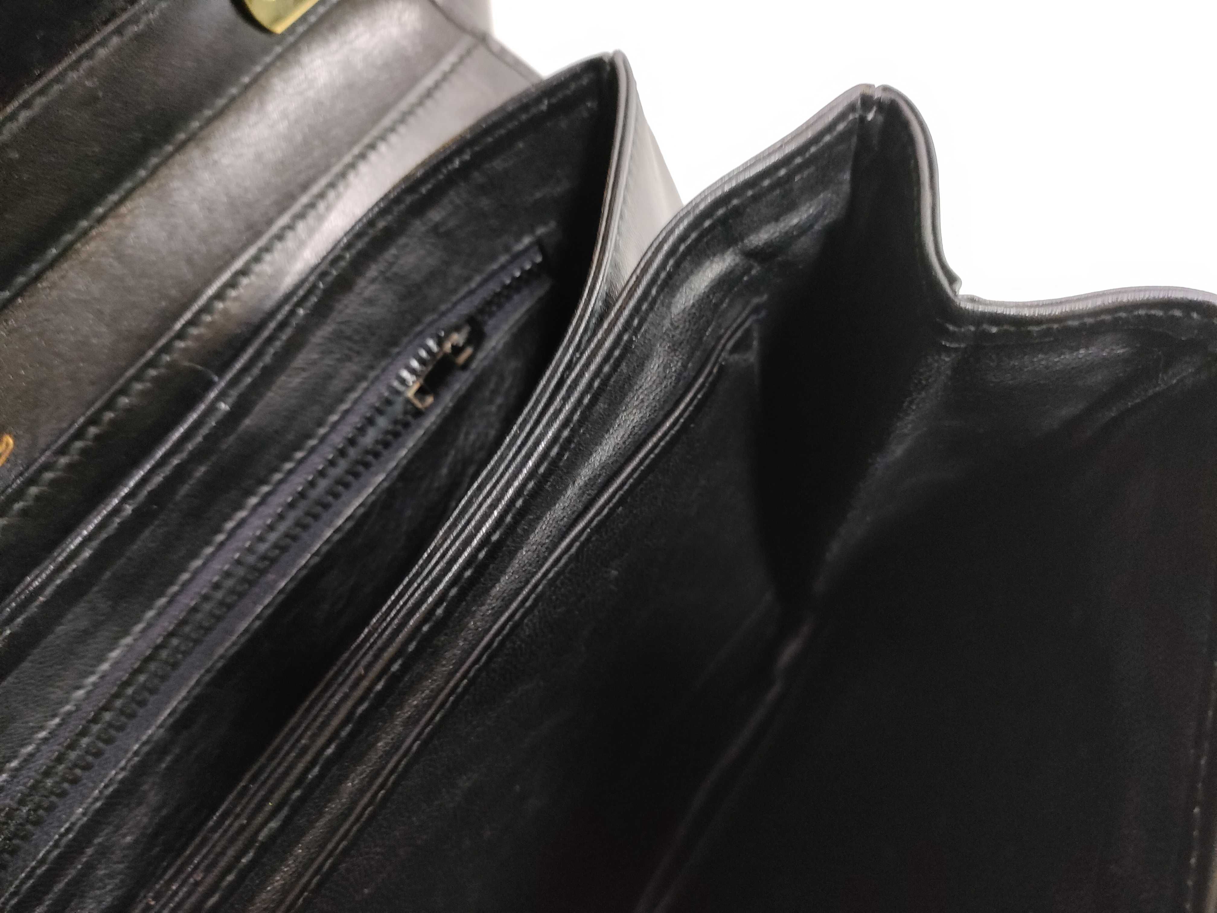 Old Full Leather Horsebit Shoulder Bag — view 10