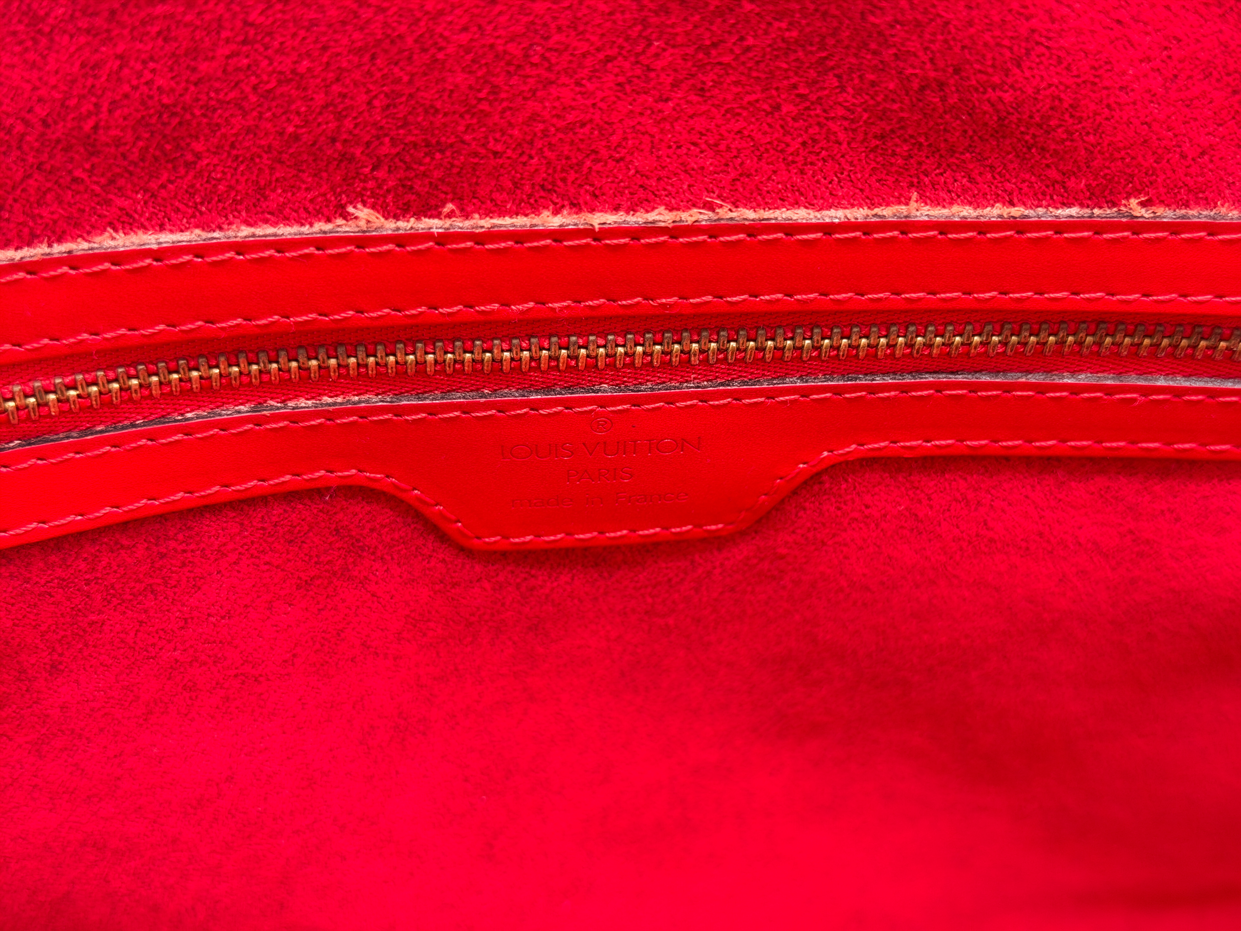 Epi M52287 Lussac Castilian Red Shoulder Bag — view 14