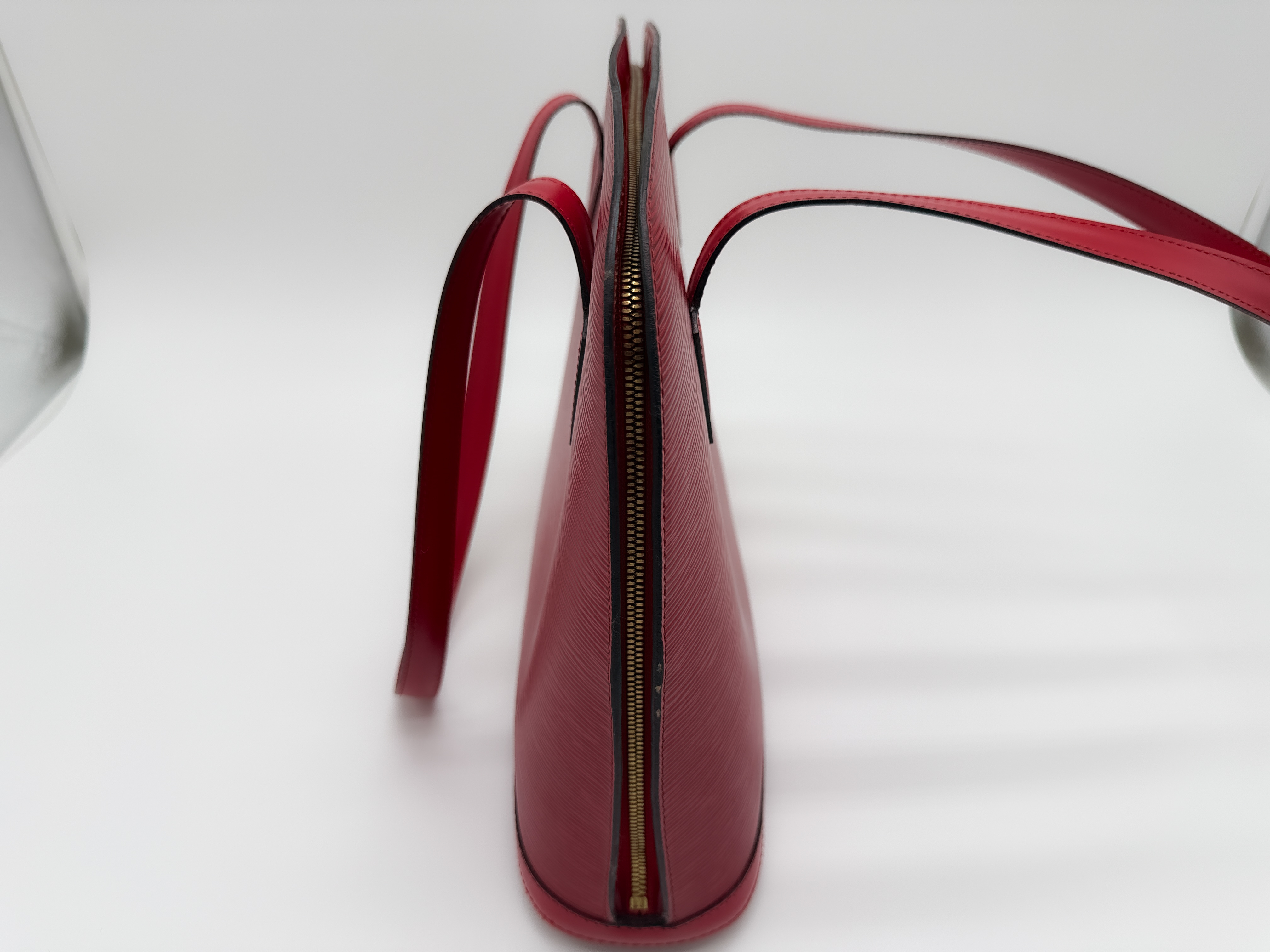 Epi M52287 Lussac Castilian Red Shoulder Bag — view 6