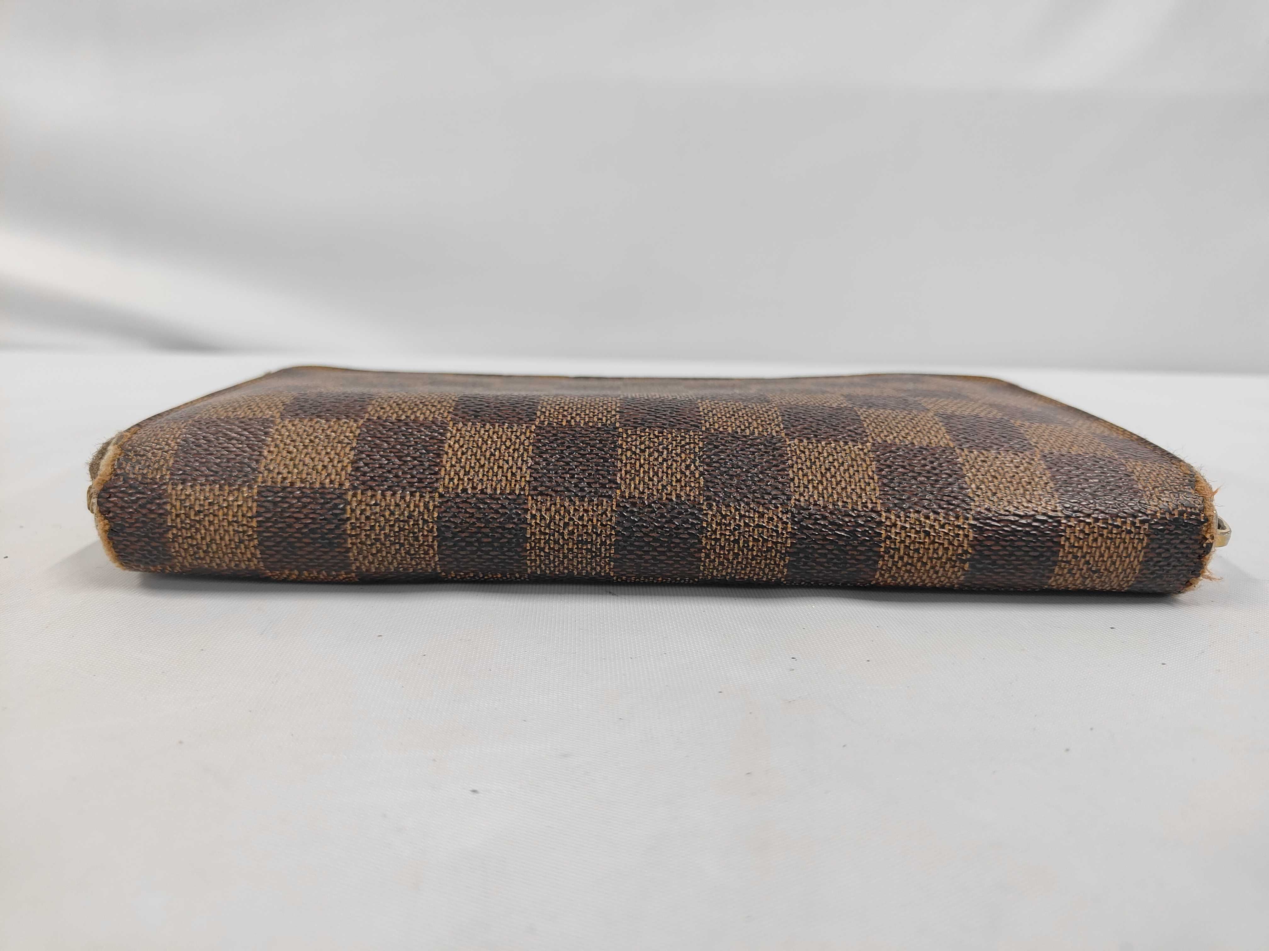 Organizer Wallet, Zipper Broken — view 3