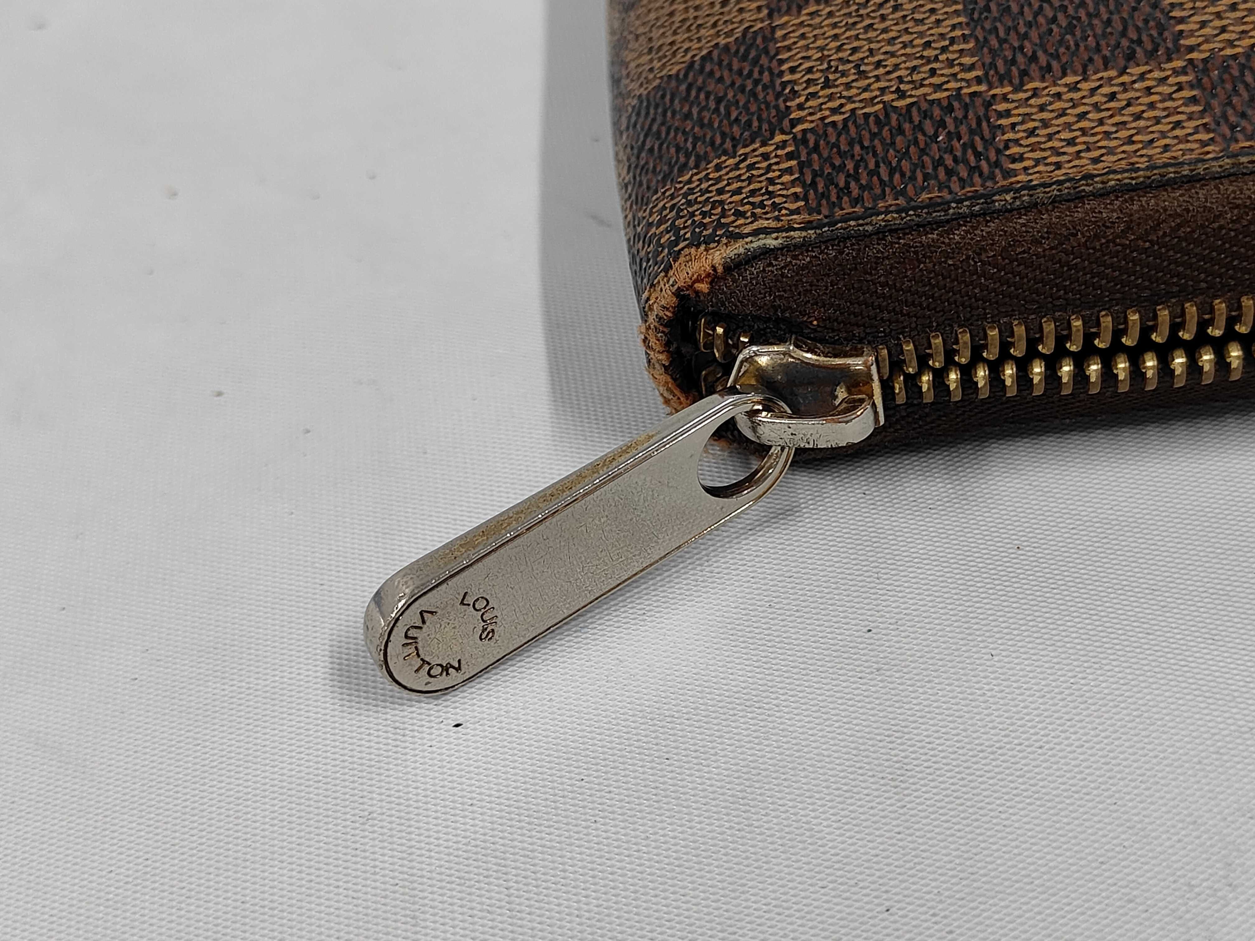 Organizer Wallet, Zipper Broken — view 4