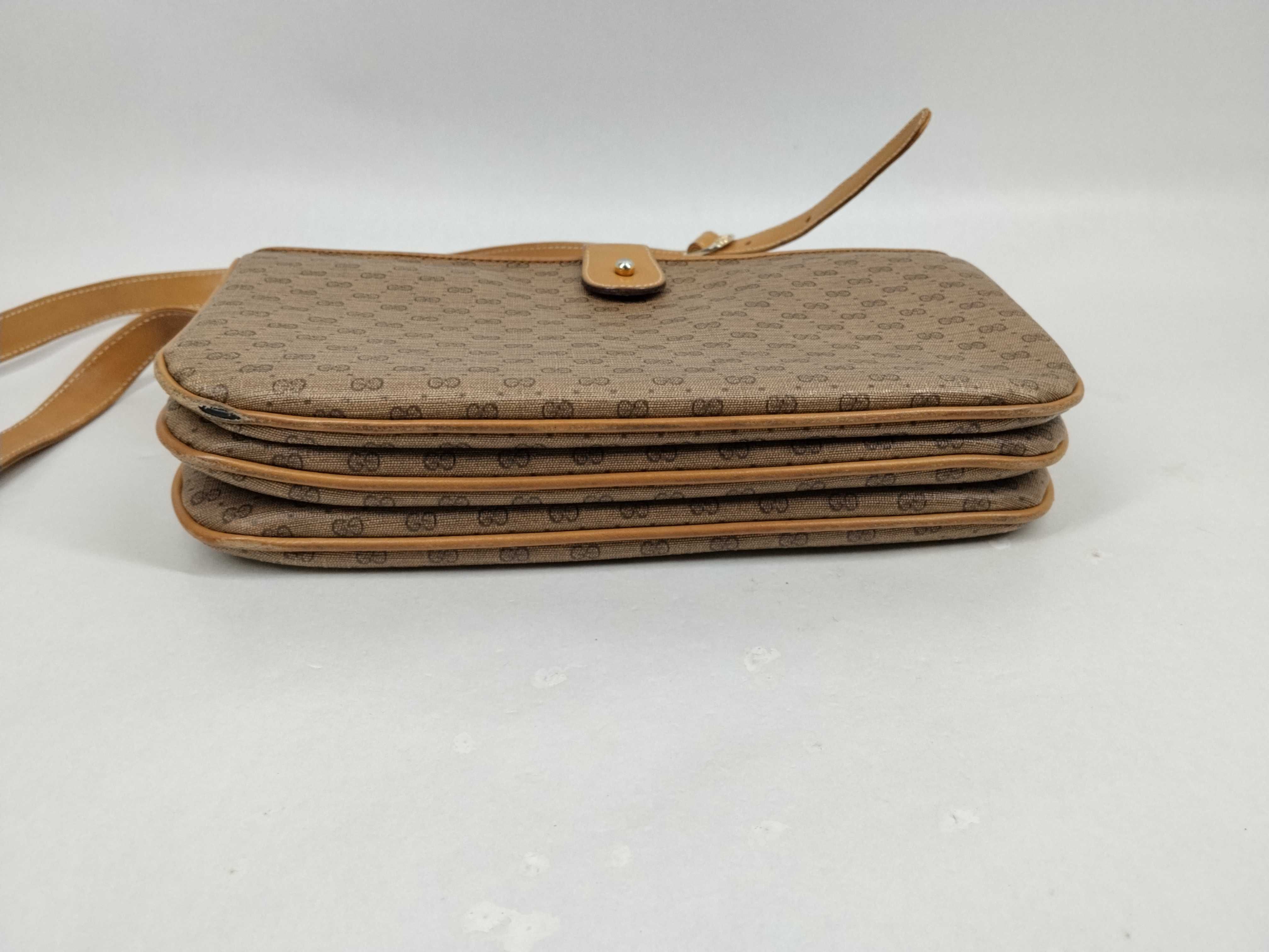 GG Shoulder Bag — view 3
