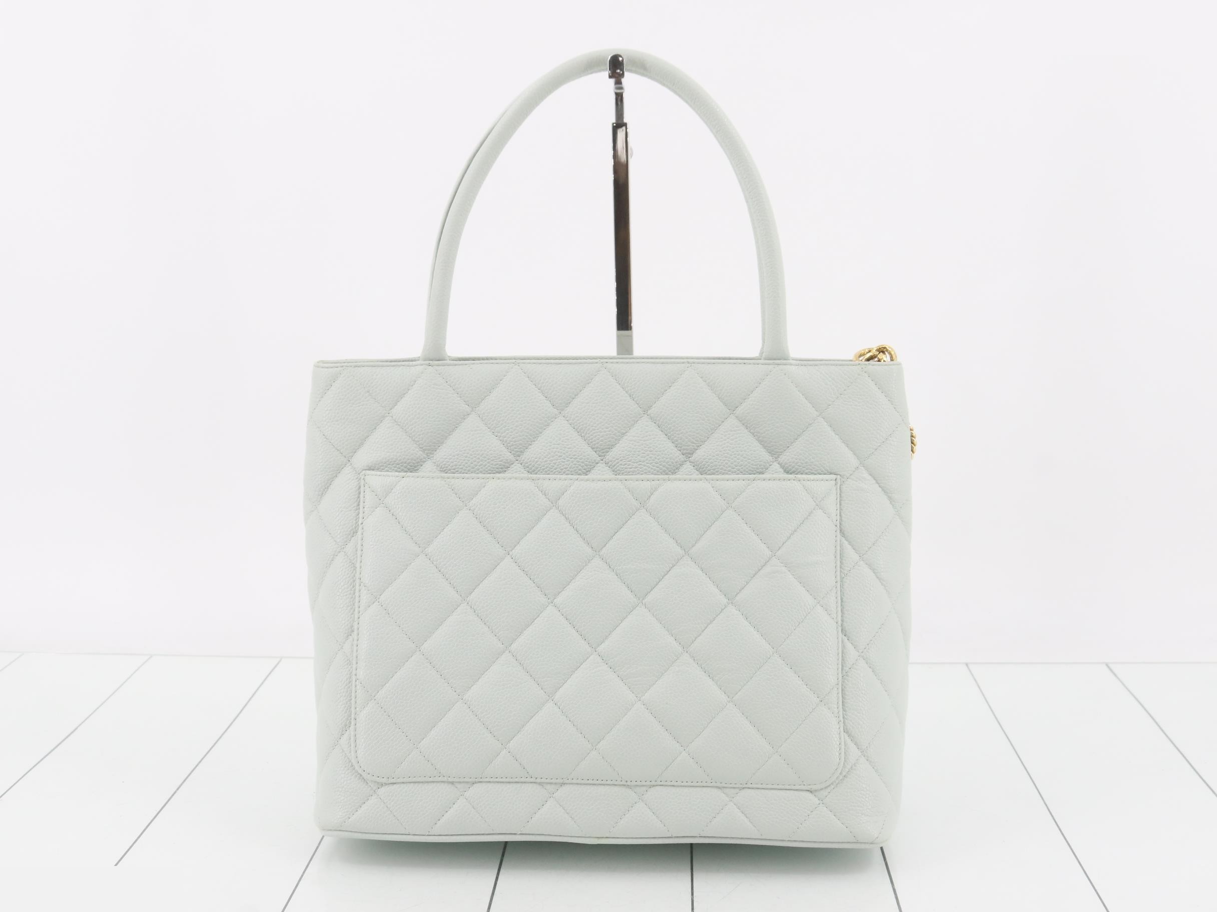 Matelassé (bag) — view 2