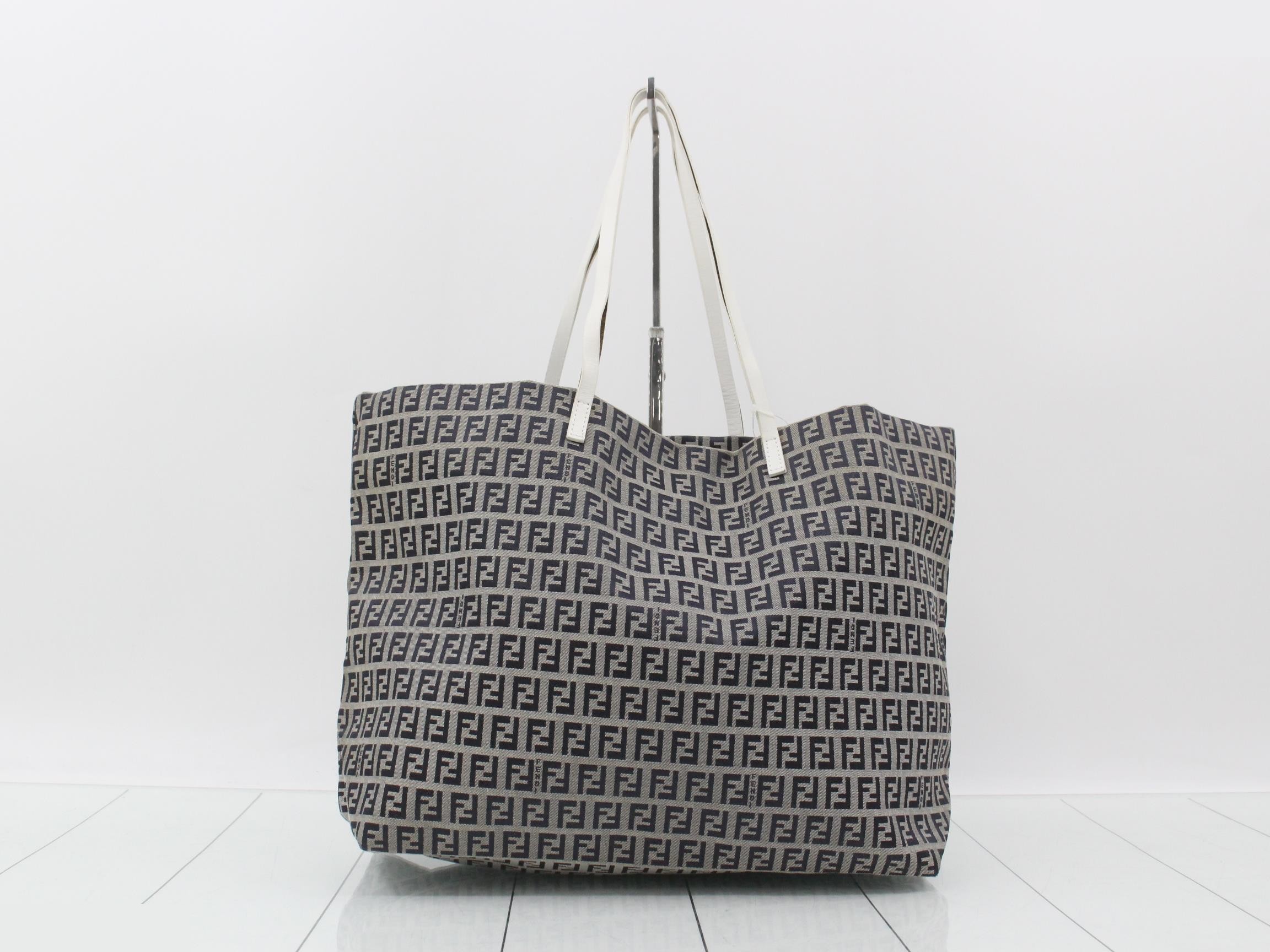 Zucchino Tote Bag, Gray