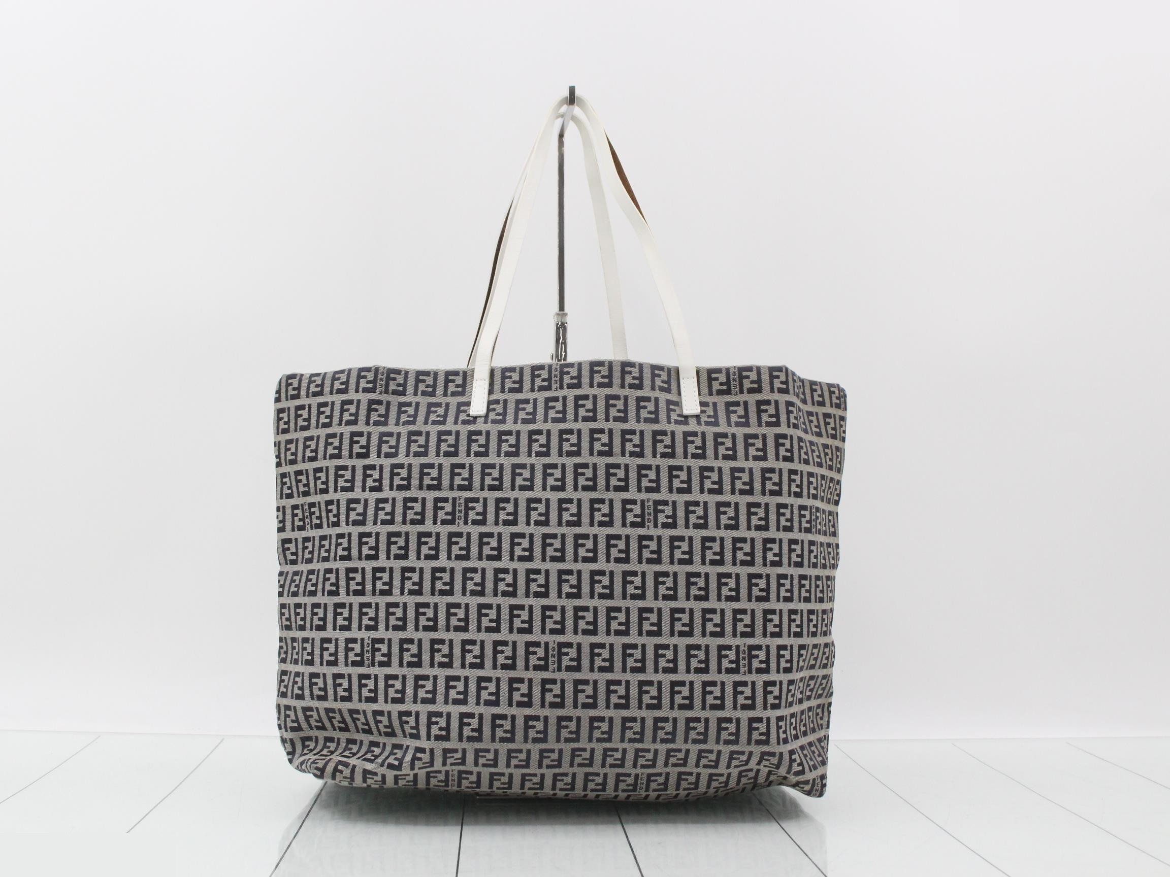 Zucchino Tote Bag, Gray — view 2