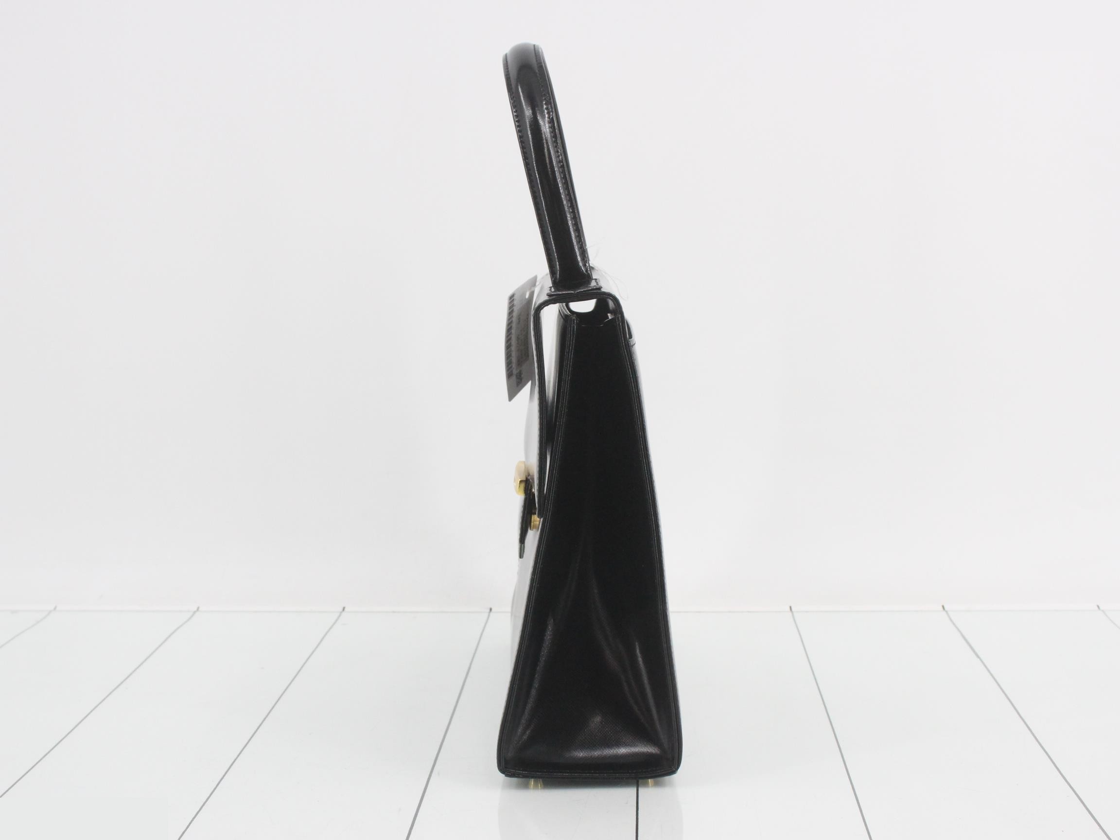 handbag — view 3