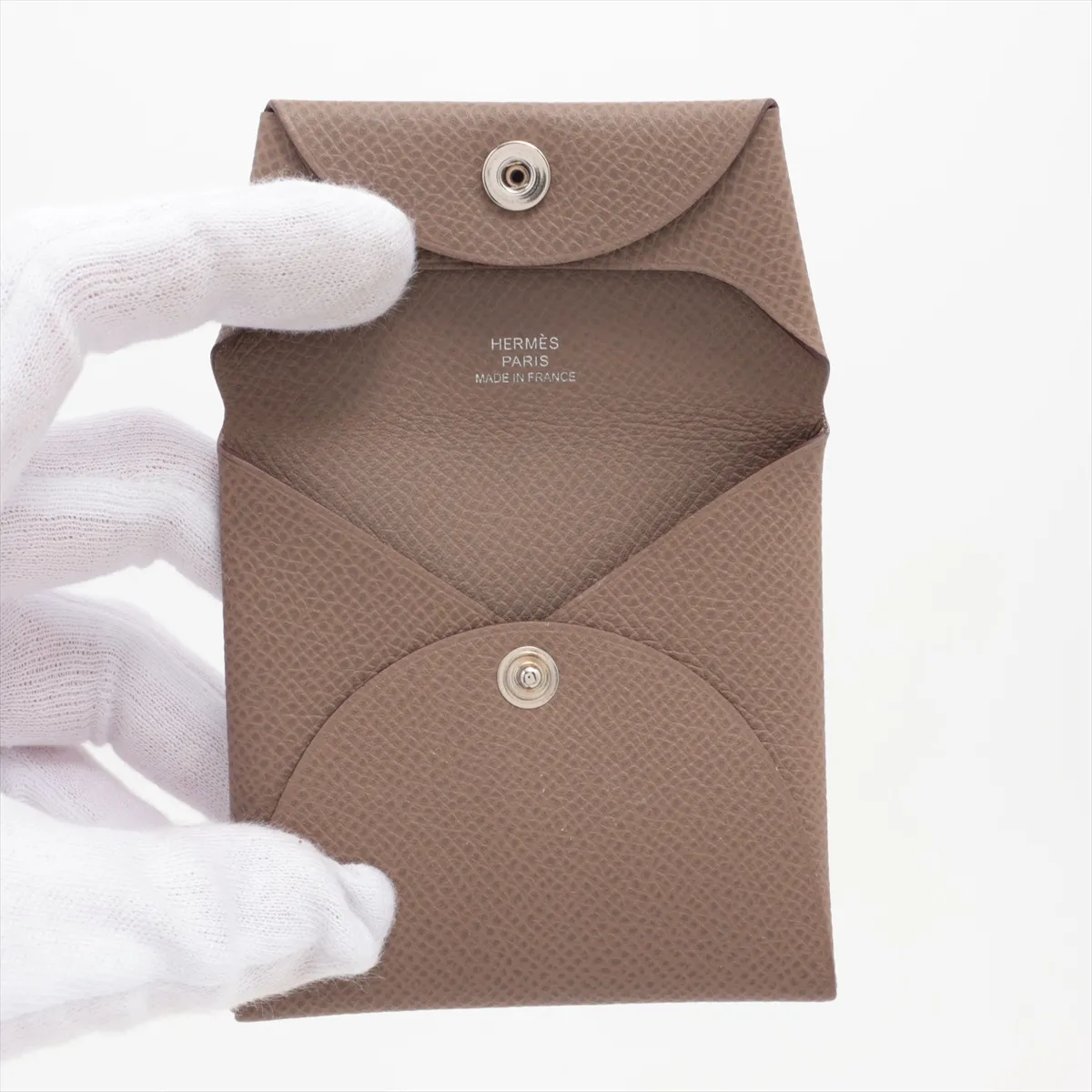 Bastia Vaux Epson Coin Case Etoupe Silver Hardware Y:2020 — view 3