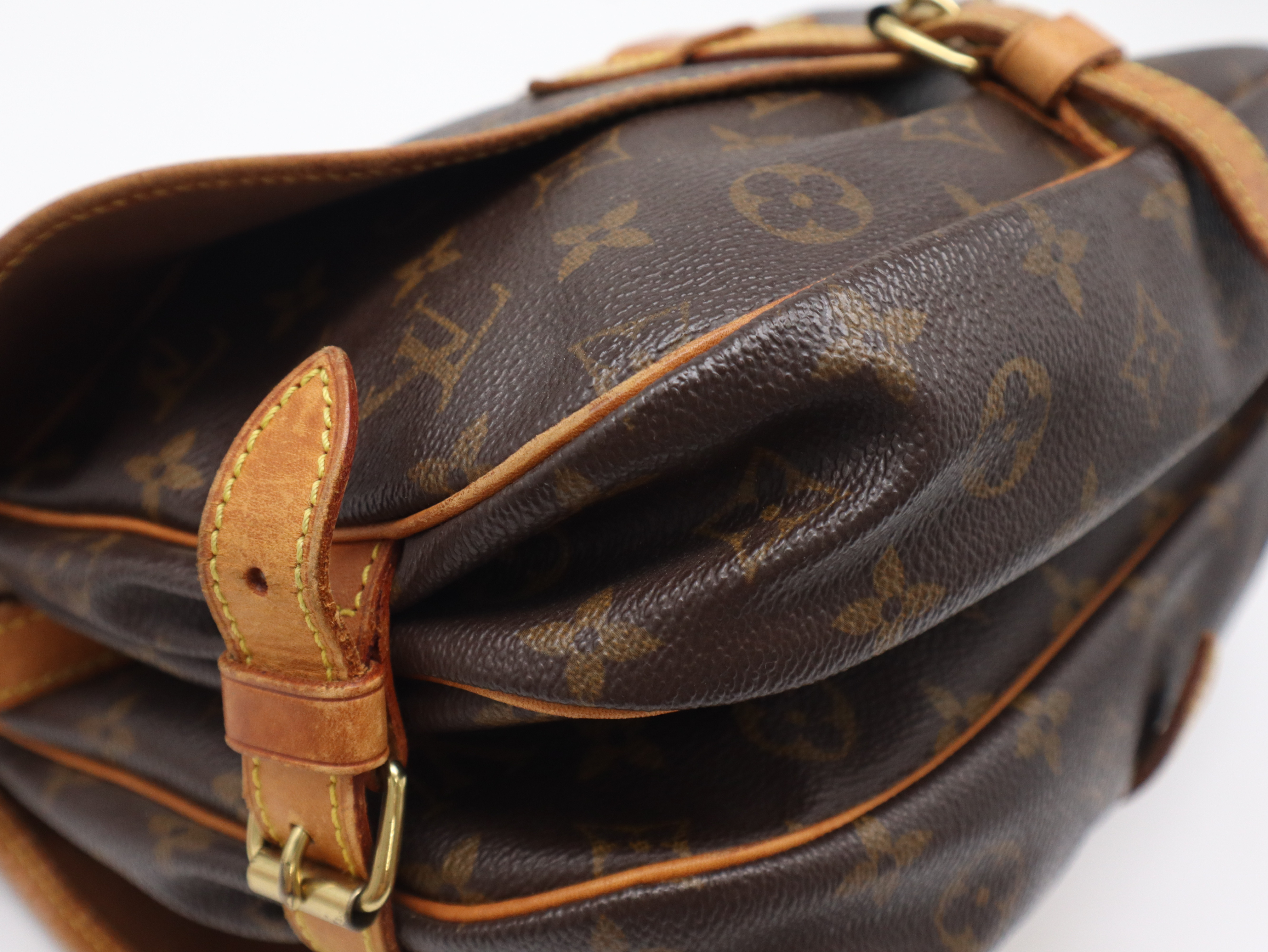 M42256 Monogram Saumur 30 Shoulder Bag — view 7