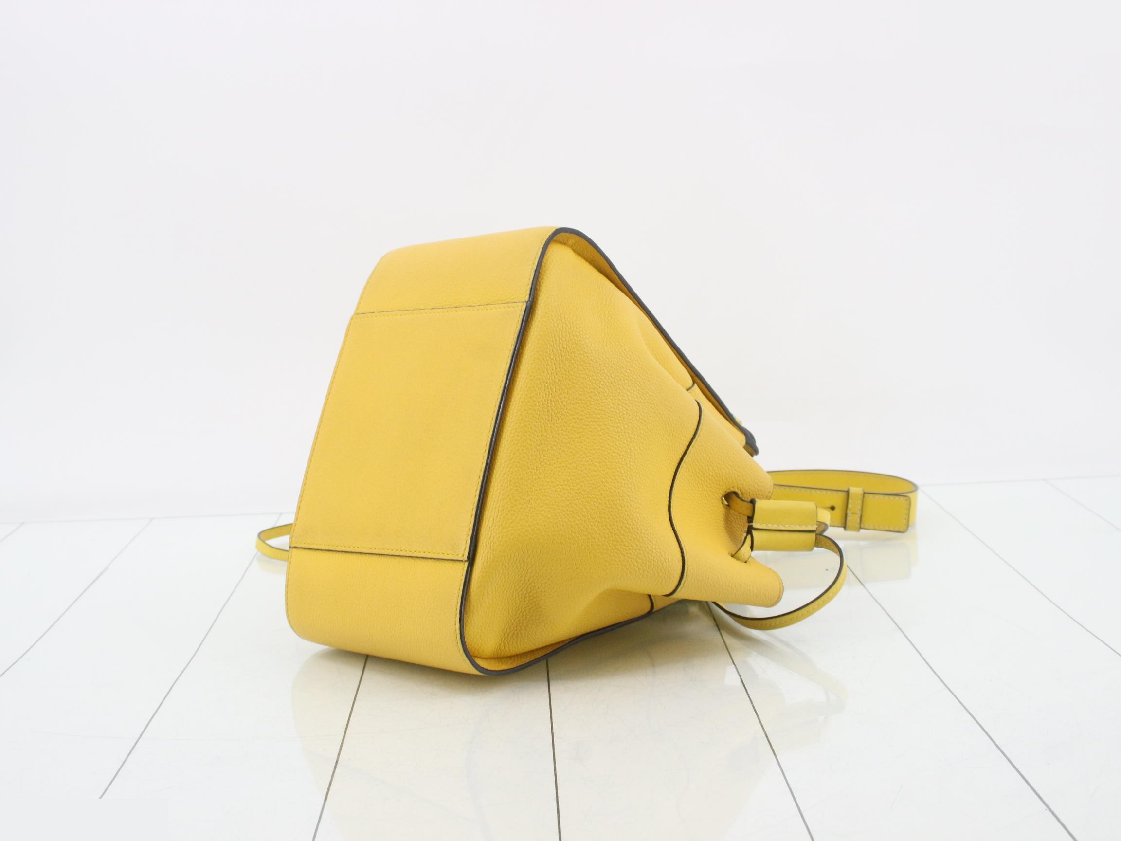 Hammock Drawstring Small 2-Way Shoulder Bag — view 6